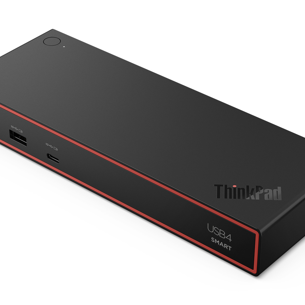 Ein schwarzes ThinkPad USB4 Smart Dock mit roter Verkleidung. Es hat USB-Anschlüsse und einen Power-Knopf. Das ThinkPad-Logo ist sichtbar.