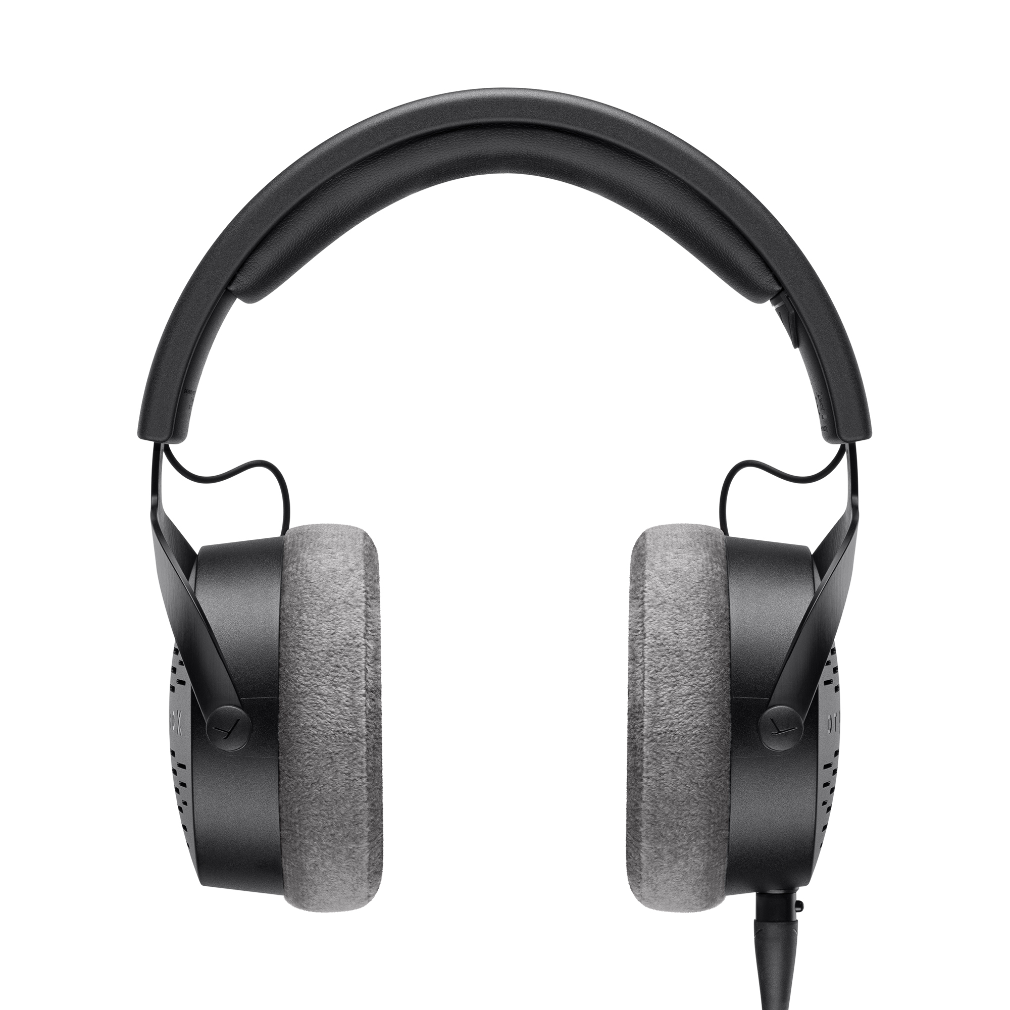 Para czarnych słuchawek z szarymi nausznikami na białym tle.