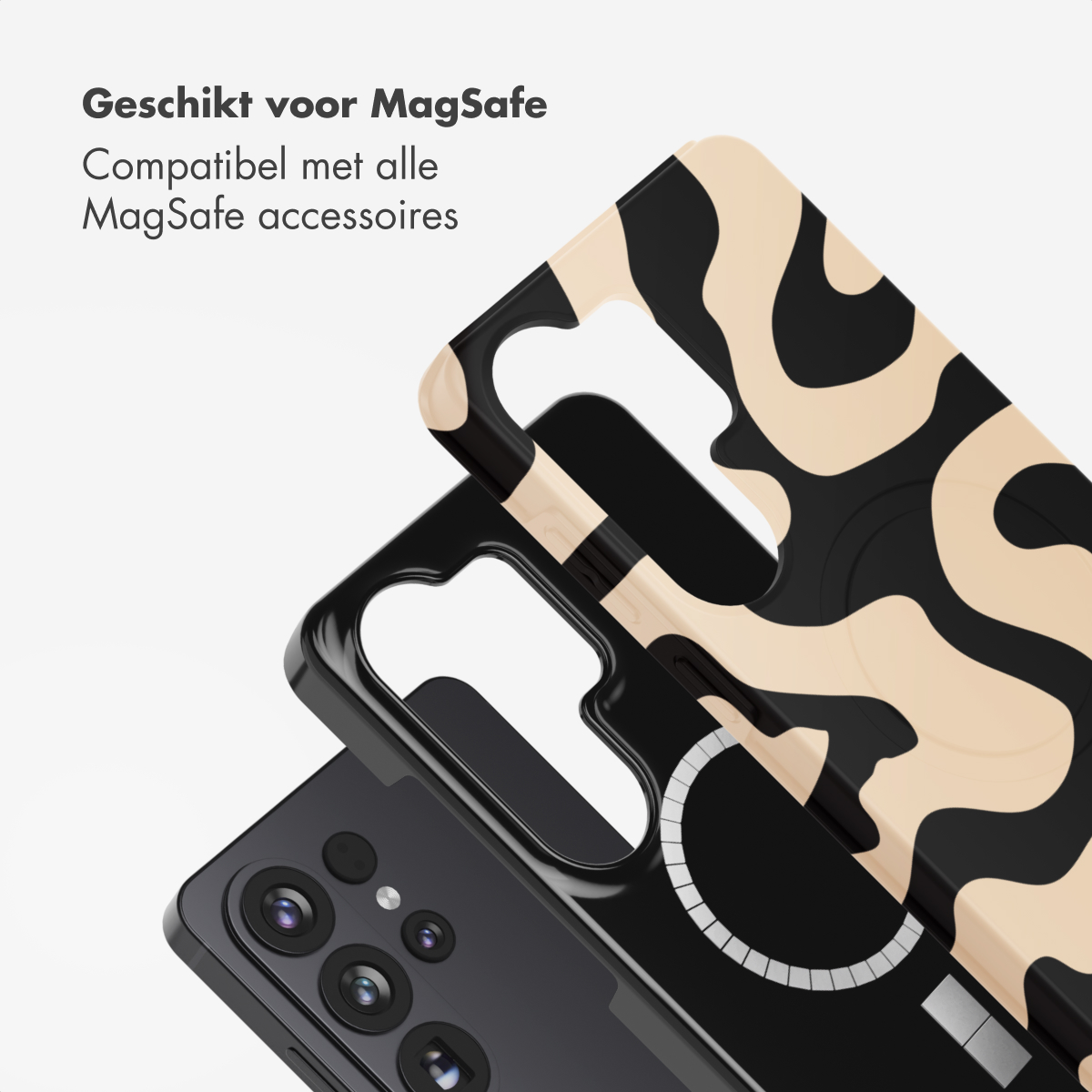 Un téléphone et deux étuis sont montrés, dont un avec un motif noir et beige. Le texte dit 'Convient pour MagSafe' en néerlandais.