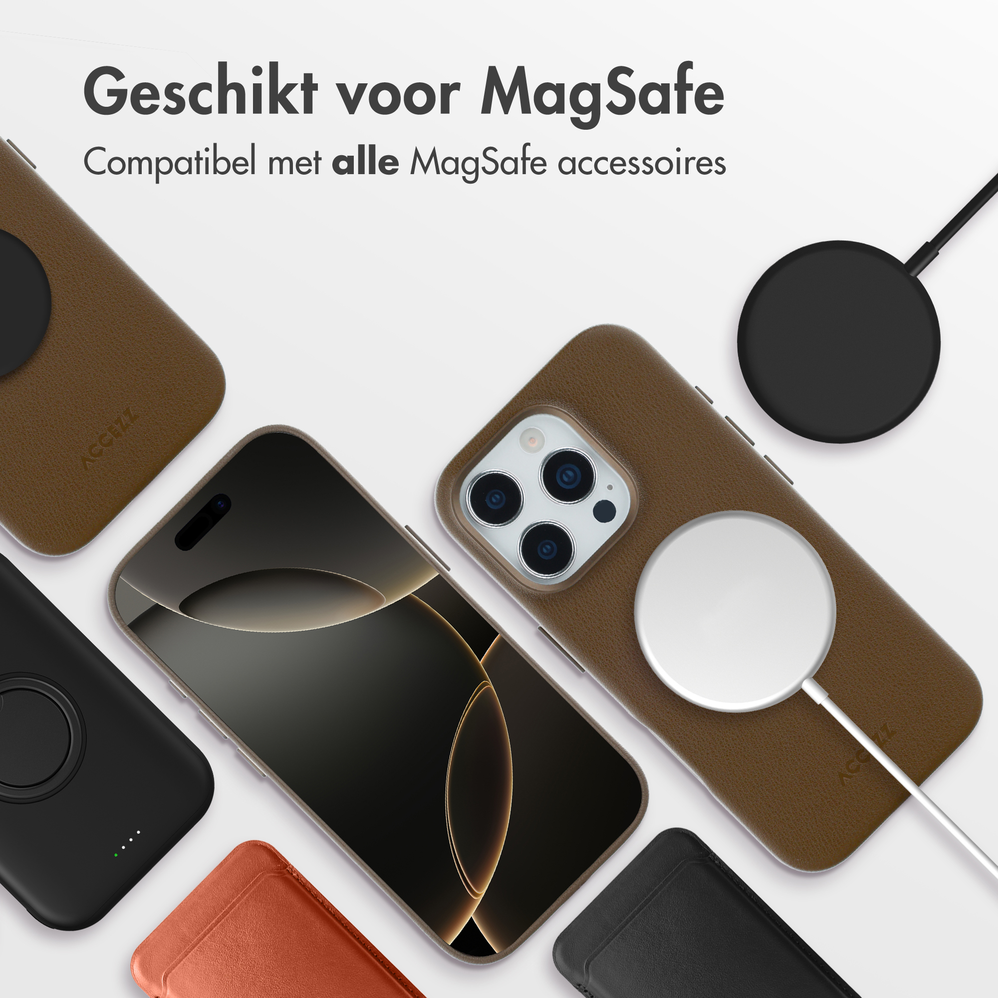 L'image montre des téléphones et des accessoires. Étuis de téléphone marron et chargeurs noirs. Texte : Compatible MagSafe.
