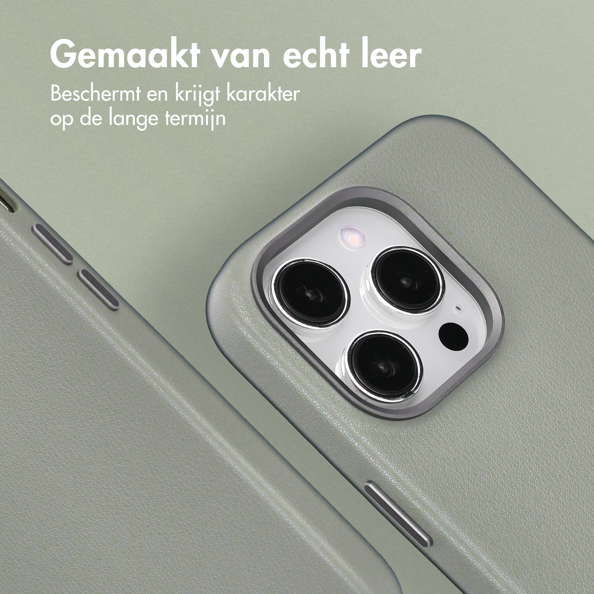 Gros plan sur une coque de téléphone. L'étui est vert sourd, avec des objectifs d'appareil photo visibles. Le fond est un dégradé.