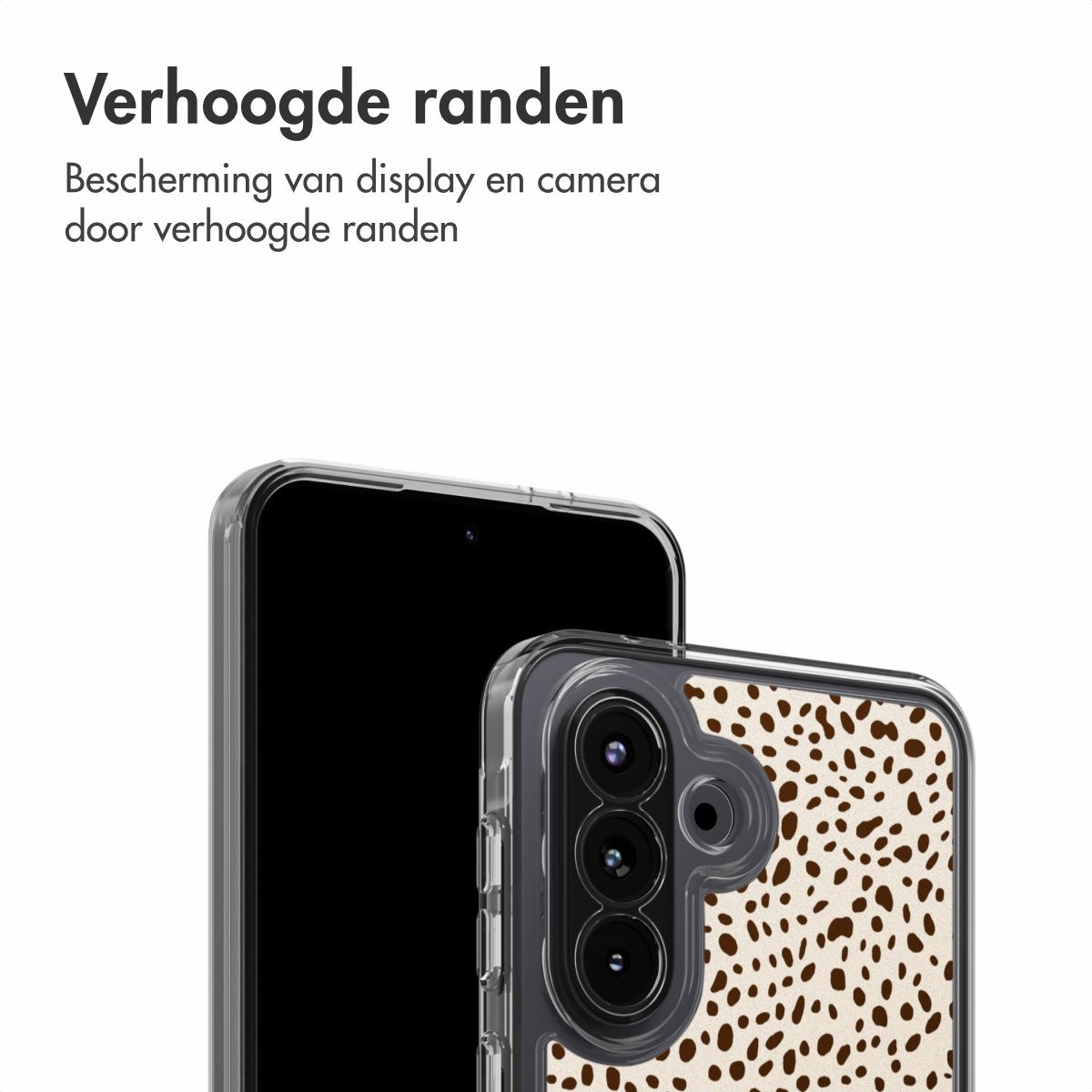 Uno smartphone in una custodia trasparente con design a pois. La custodia è rialzata per proteggere schermo e fotocamera.