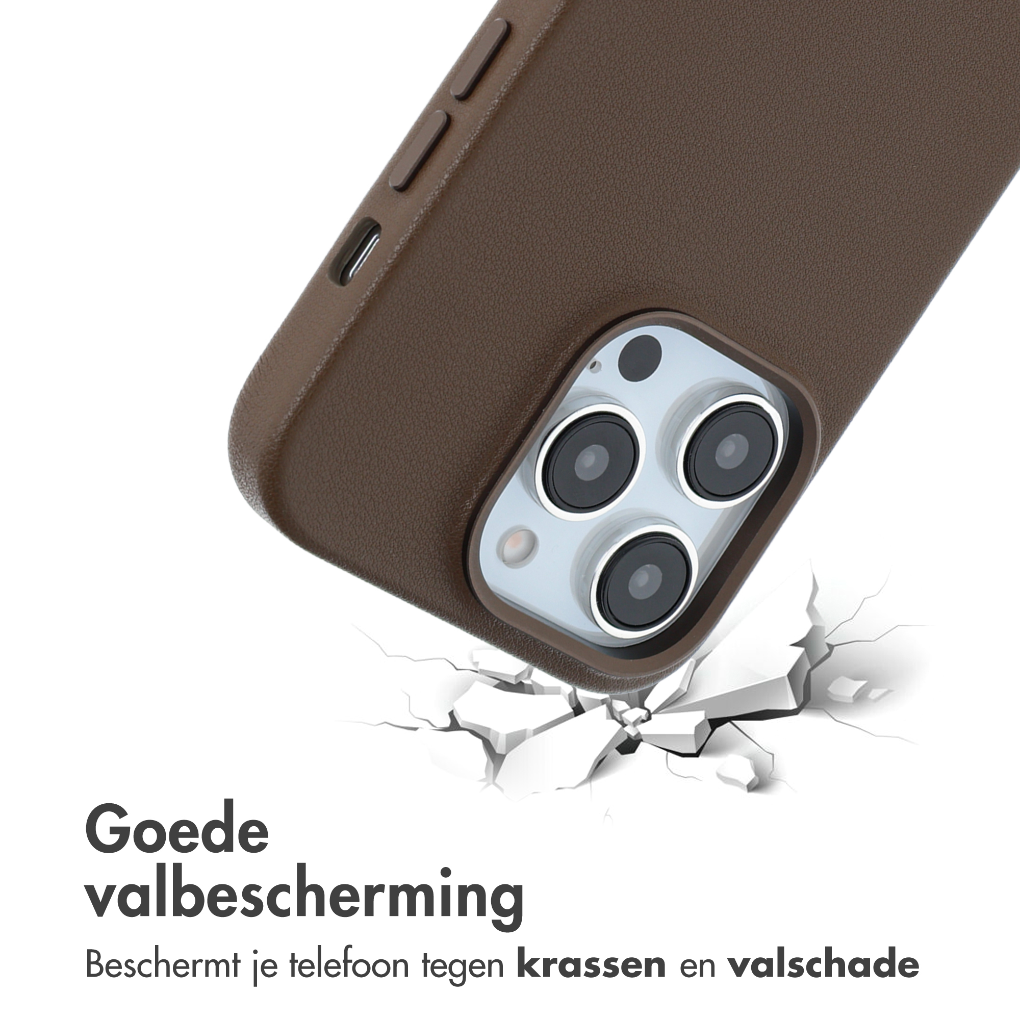 Un étui de téléphone marron protège le téléphone. Texte 'Bonne protection contre les chutes'. Fond blanc cassé.