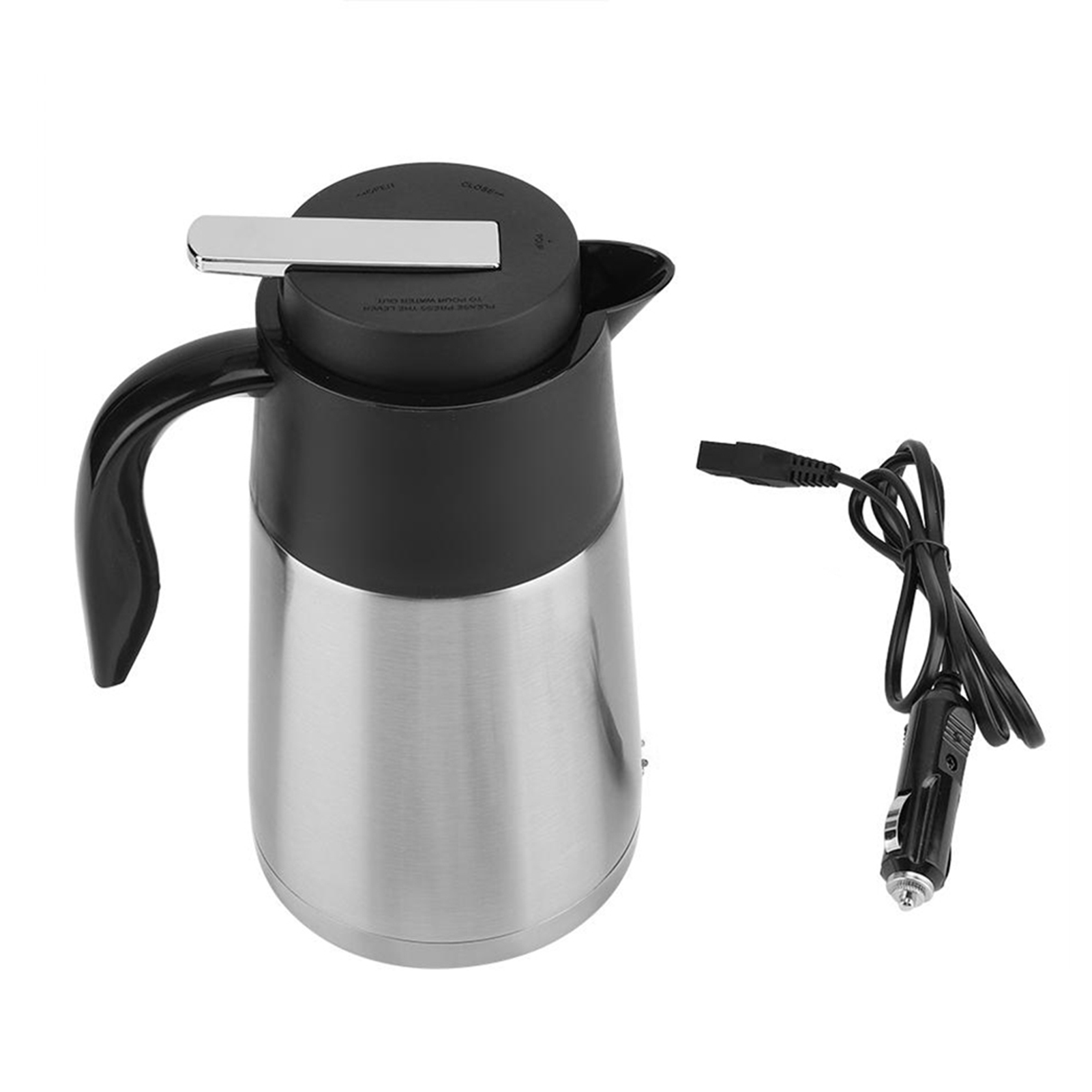 Ein silberner und schwarzer Wasserkocher mit schwarzem Griff und einem schwarzen Kabel mit Autoladegerät.