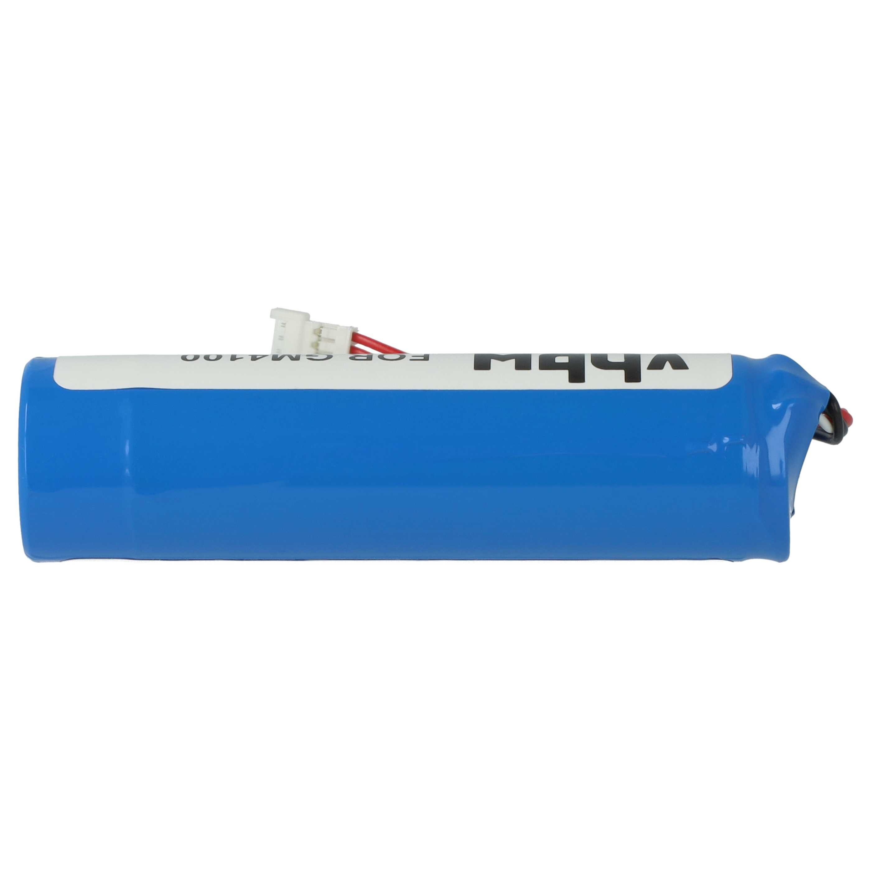 Ein blauer Zylinder mit weißem Etikett. Drähte und ein Stecker an den Enden.