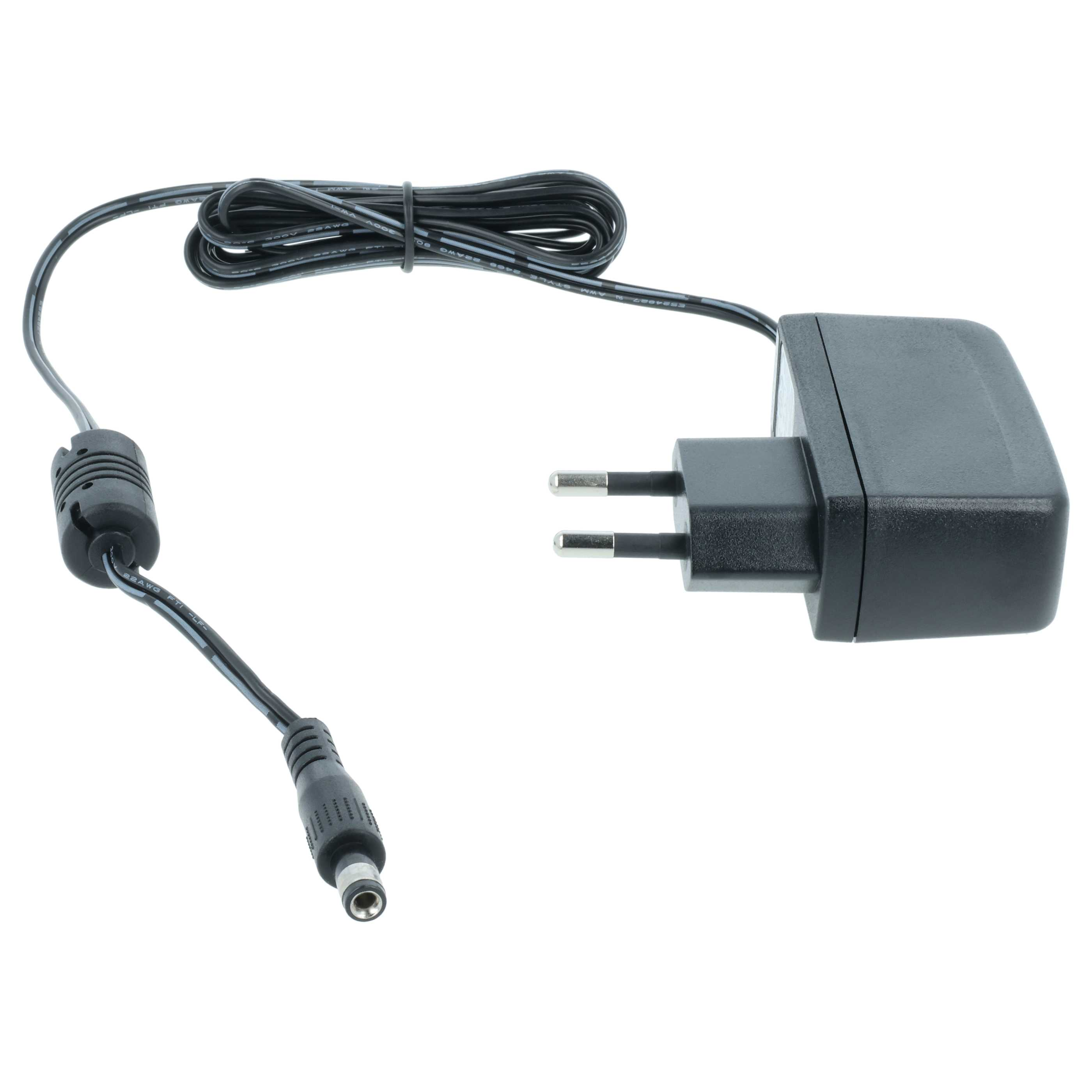 Ein schwarzes Netzteil mit einem zweipoligen Stecker und einem Kabel mit rundem Stecker. Isoliert auf weißem Hintergrund.