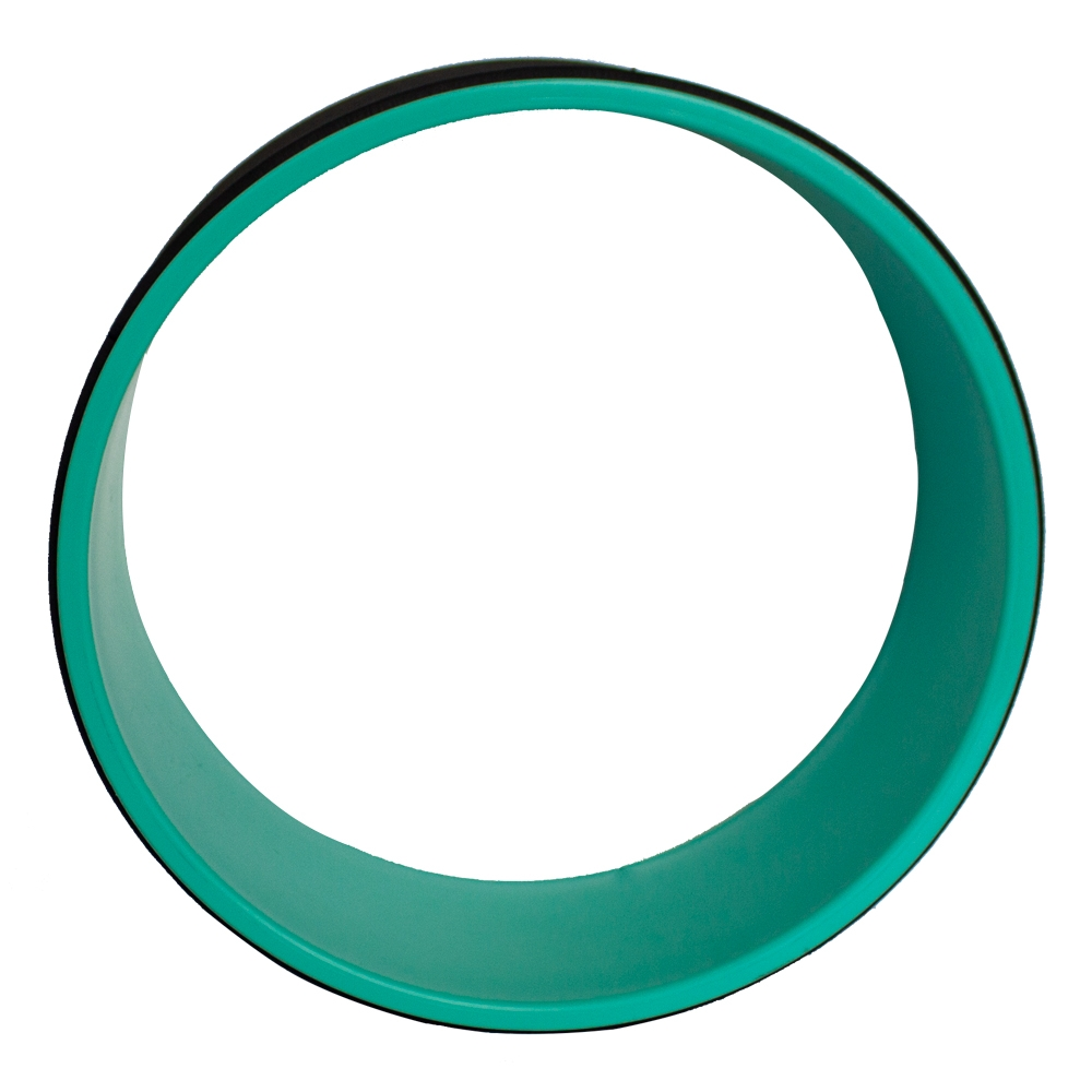 Una rueda de yoga verde azulado con borde negro. La rueda es circular, con un centro hueco. El fondo es blanco.