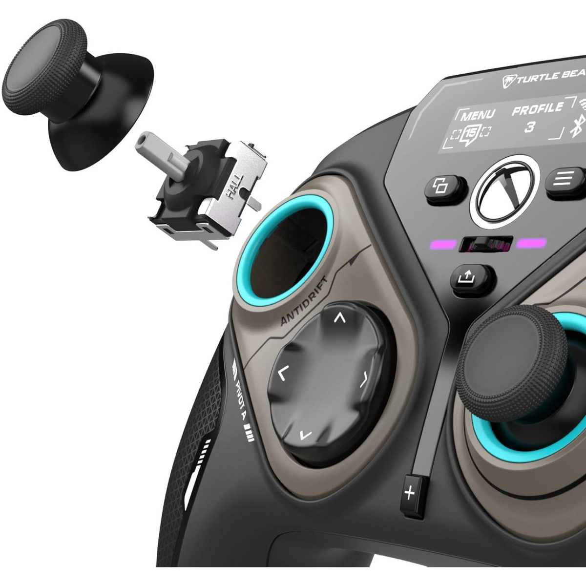 Un controller di gioco smontato con parti fluttuanti. Nero e grigio con accenti blu. Lo schermo mostra le opzioni di menu e profilo.