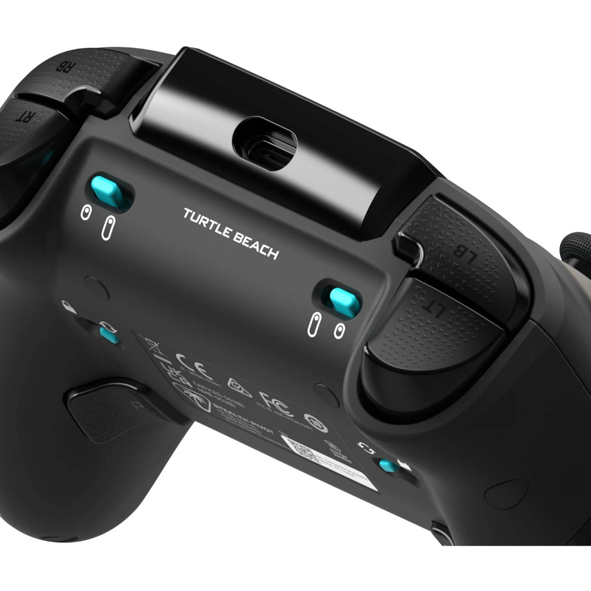 Controller Turtle Beach nero. Ha pulsanti blu, grilletti neri e il logo Turtle Beach. Il design è elegante e moderno.
