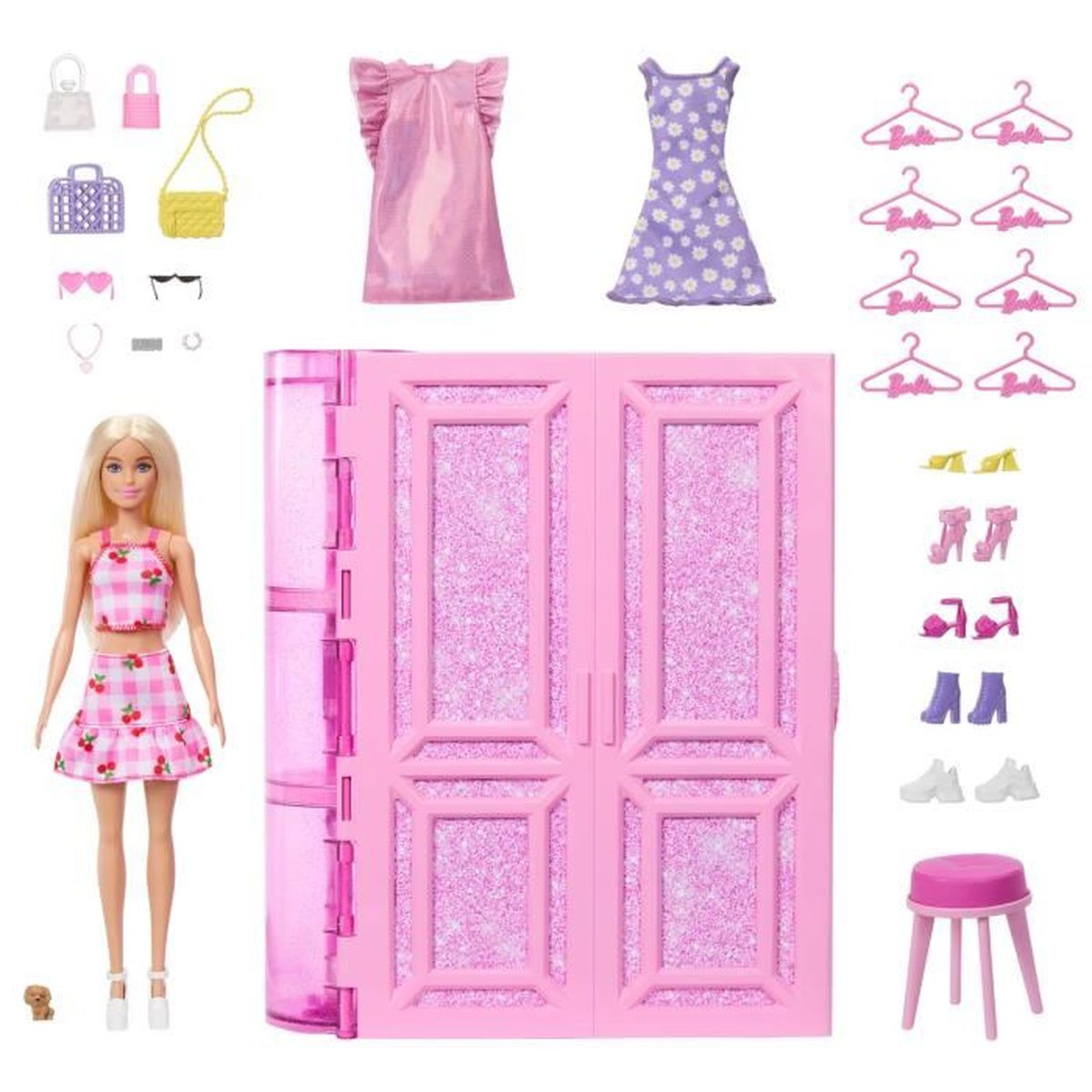 Muñeca Barbie con ropa y accesorios, incluyendo un armario rosa, vestidos, zapatos, bolsos y perchas. También hay un perro pequeño.