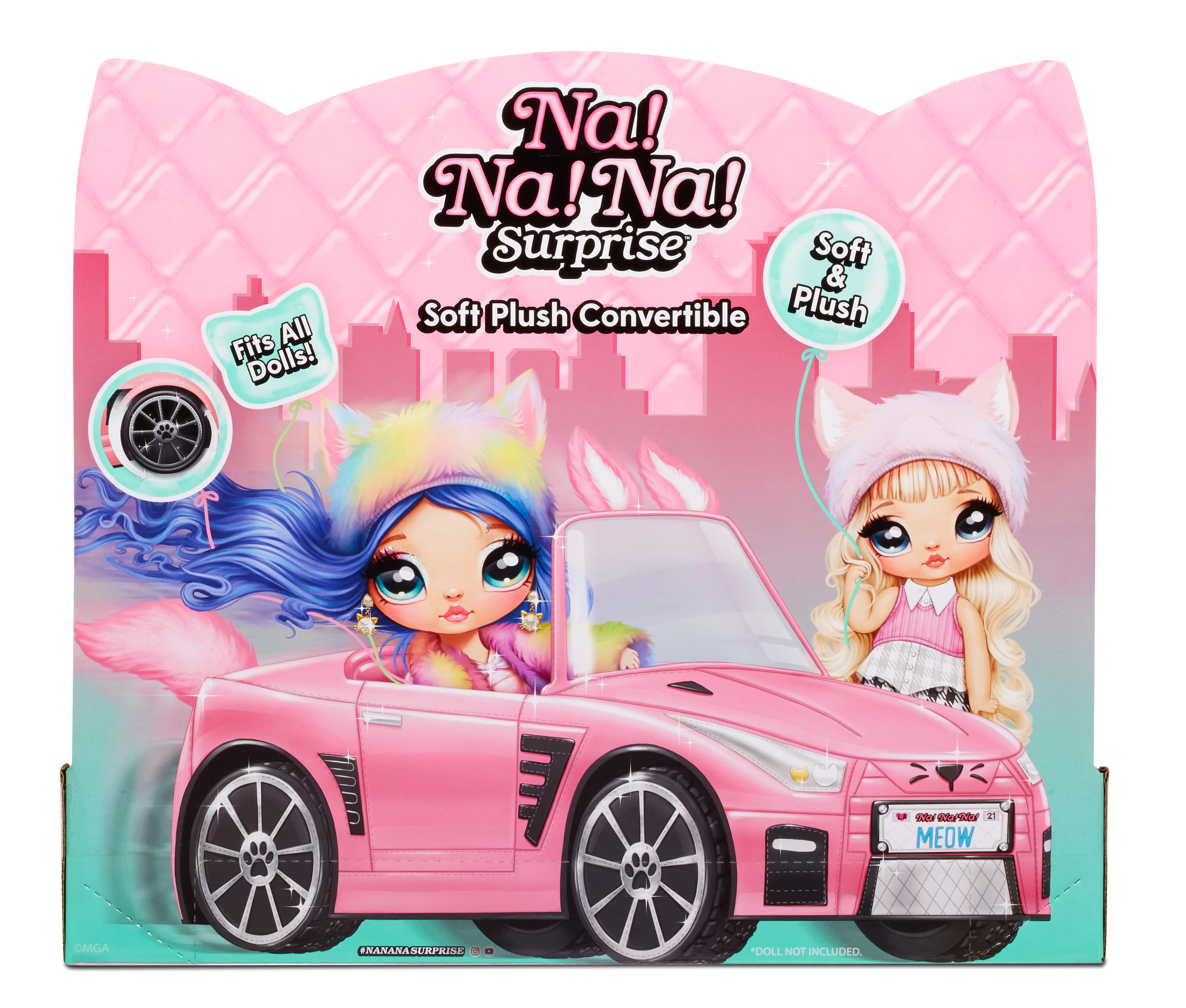 Arte de la caja. Coche rosa con muñecas, orejas de gato y el texto 'Na! Na! Na! Surprise'.