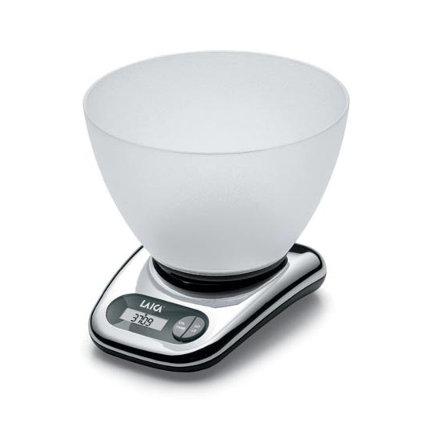 Un cuenco blanco sobre una balanza de cocina digital. La balanza muestra una pantalla con números. La balanza es plateada y negra.