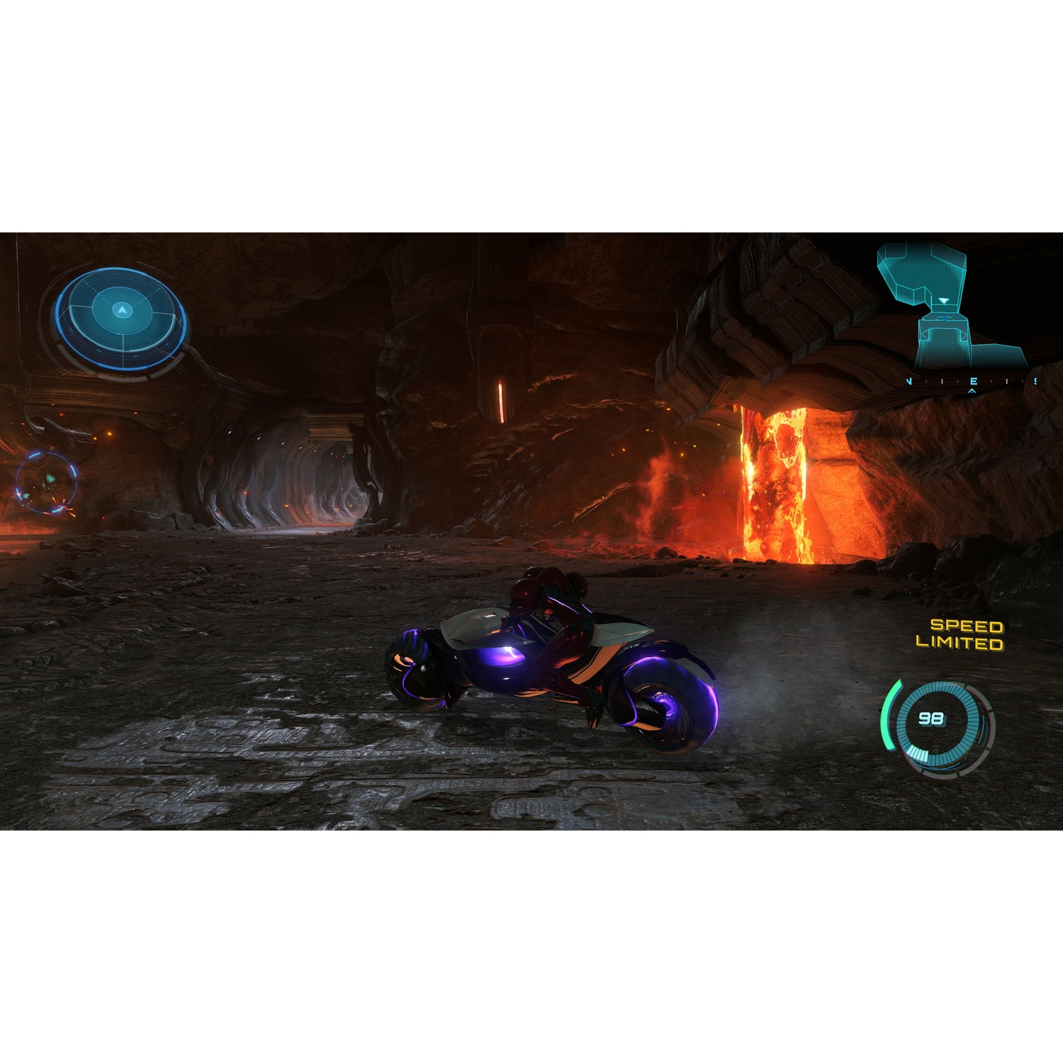 Una moto futurista en una cueva con lava. El velocímetro muestra 98. La escena incluye un mapa y elementos de la interfaz.