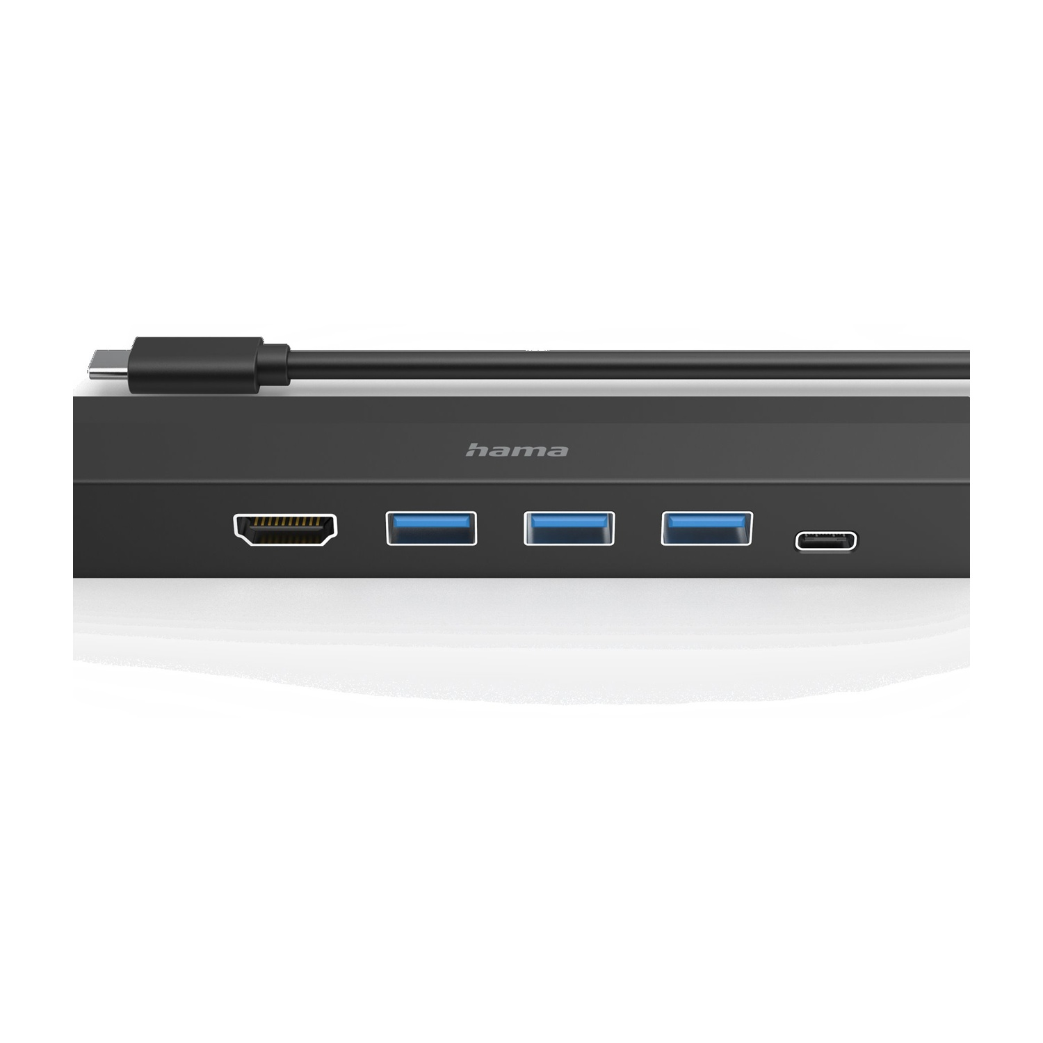 Czarny hub USB Hama z wieloma portami, w tym HDMI i USB-A, oraz dołączony kabel USB-C.