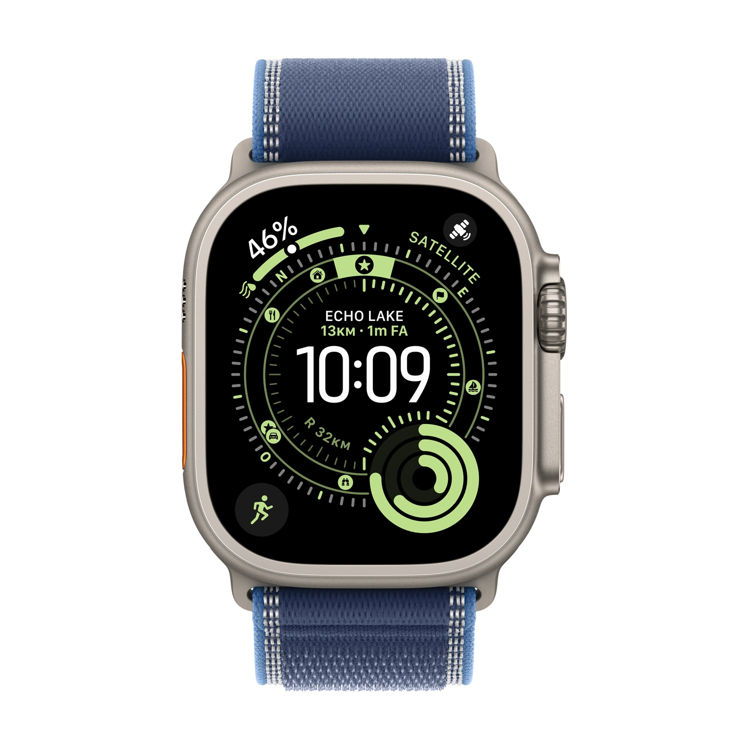 Nahaufnahme einer Smartwatch mit blauem Armband. Der Bildschirm zeigt Zeit, Akku und Standortdaten. Das Uhrengehäuse ist silberfarben.