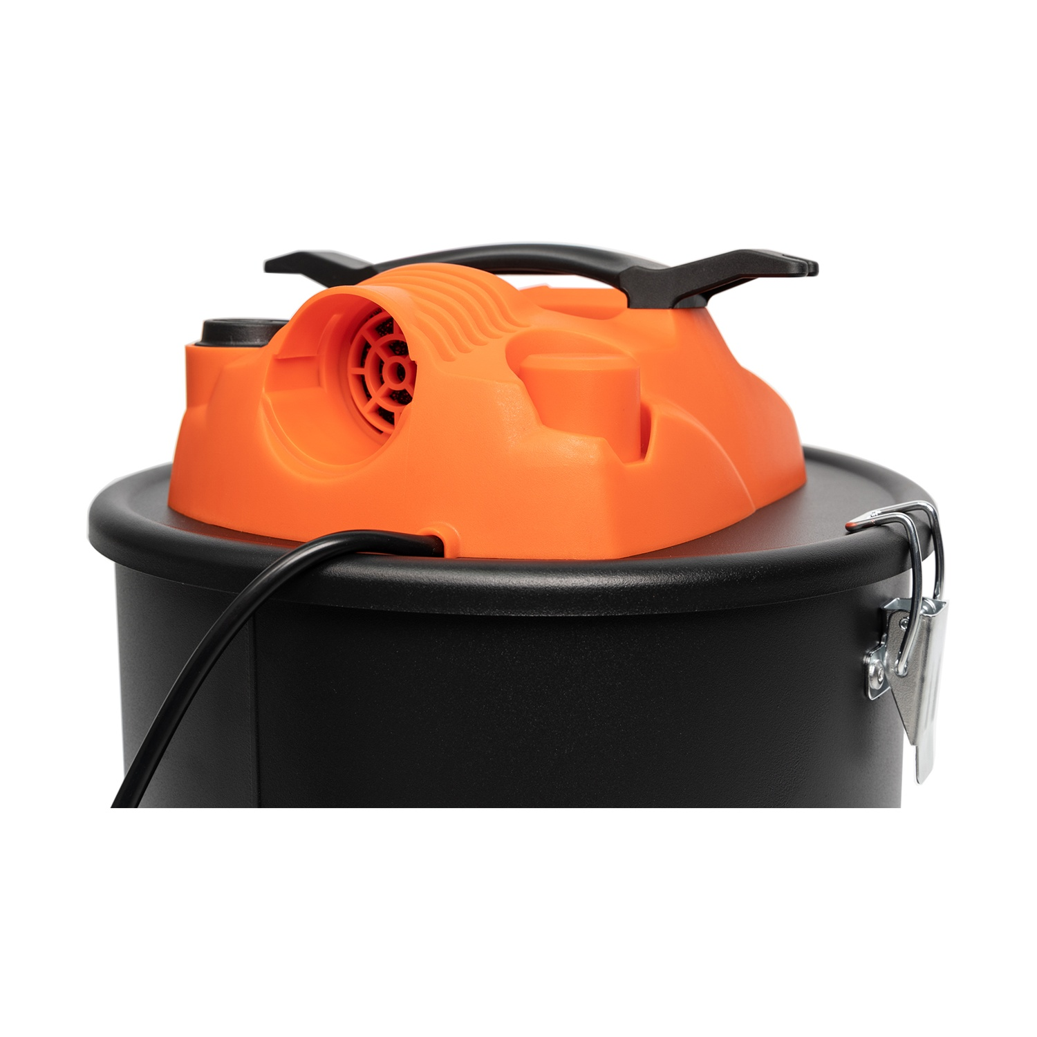 Una aspiradora naranja y negra. La parte superior naranja tiene un asa y un ventilador. La base negra tiene un pestillo.