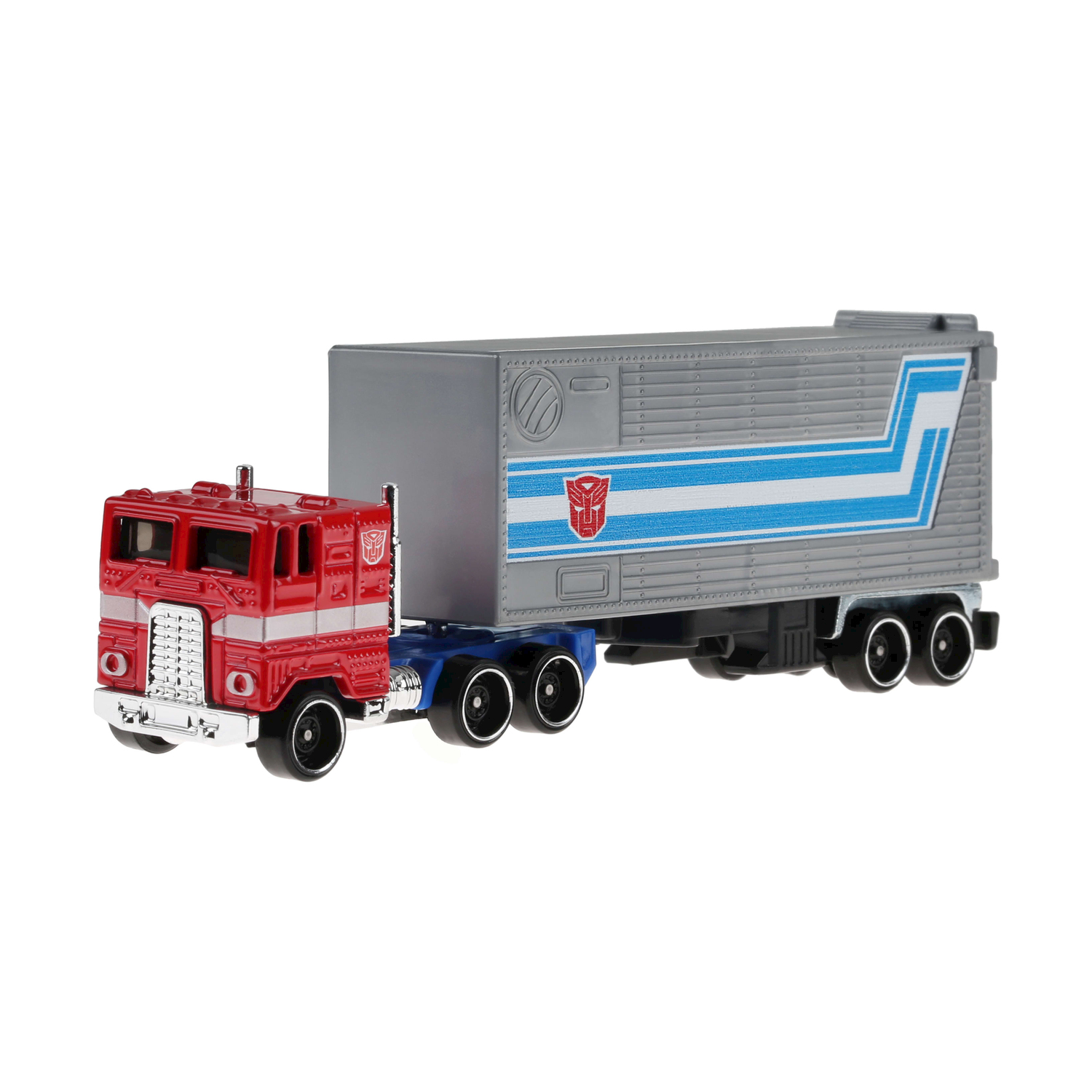 Czerwono-srebrna zabawka ciężarówka z szarą naczepą. Naczepa ma niebieskie paski i logo Transformers. Jest na białym tle.