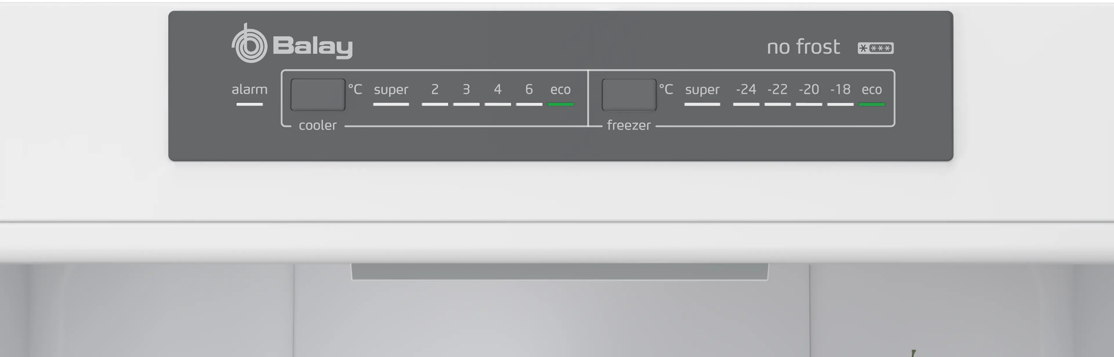Un panel de control del refrigerador muestra el logotipo de Balay, configuraciones de temperatura para el refrigerador y congelador, y una configuración eco.