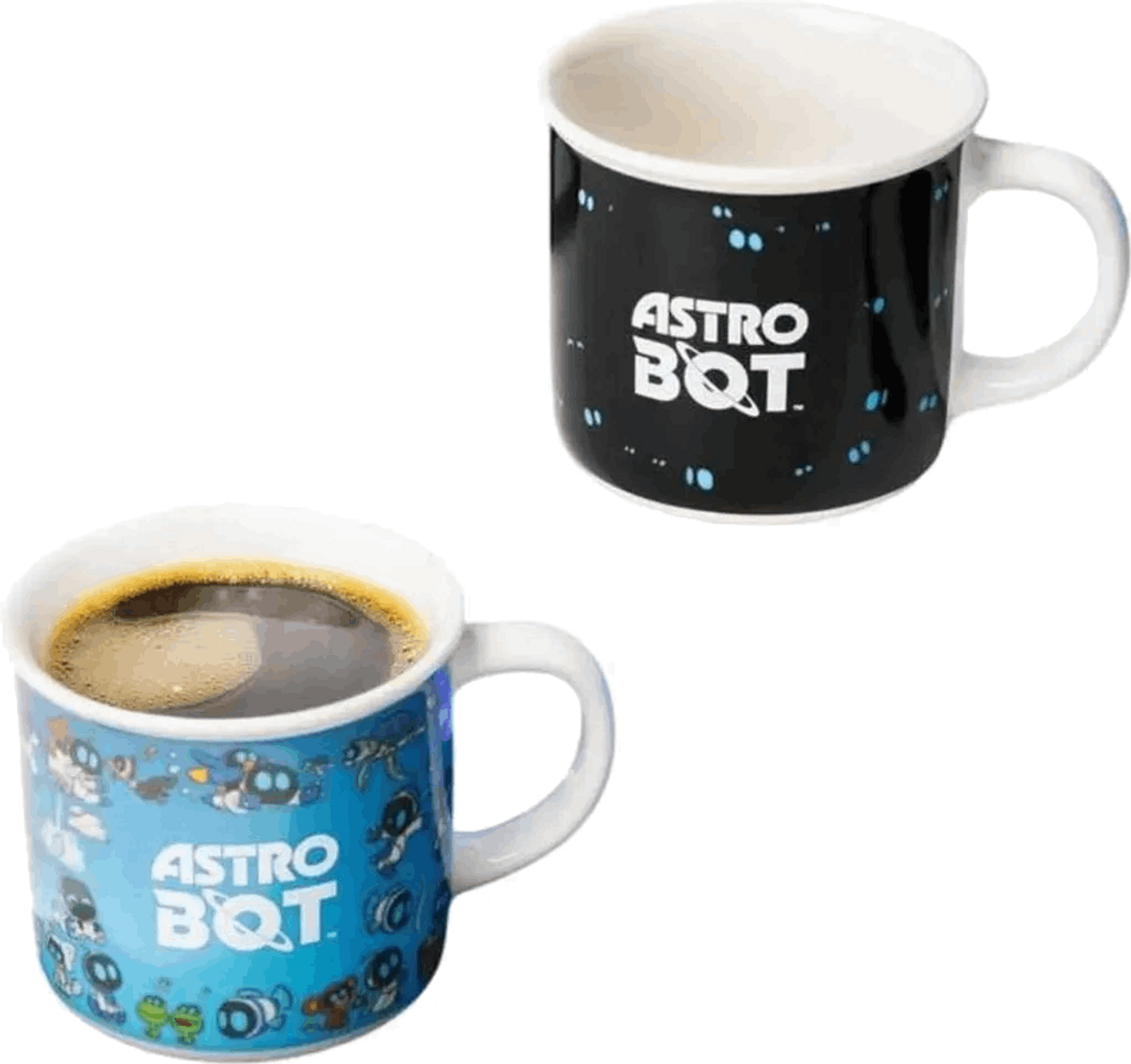 Dwa kubki Astro Bot. Jeden niebieski z kawą, drugi czarny z białym wnętrzem. Oba kubki mają białe uchwyty.