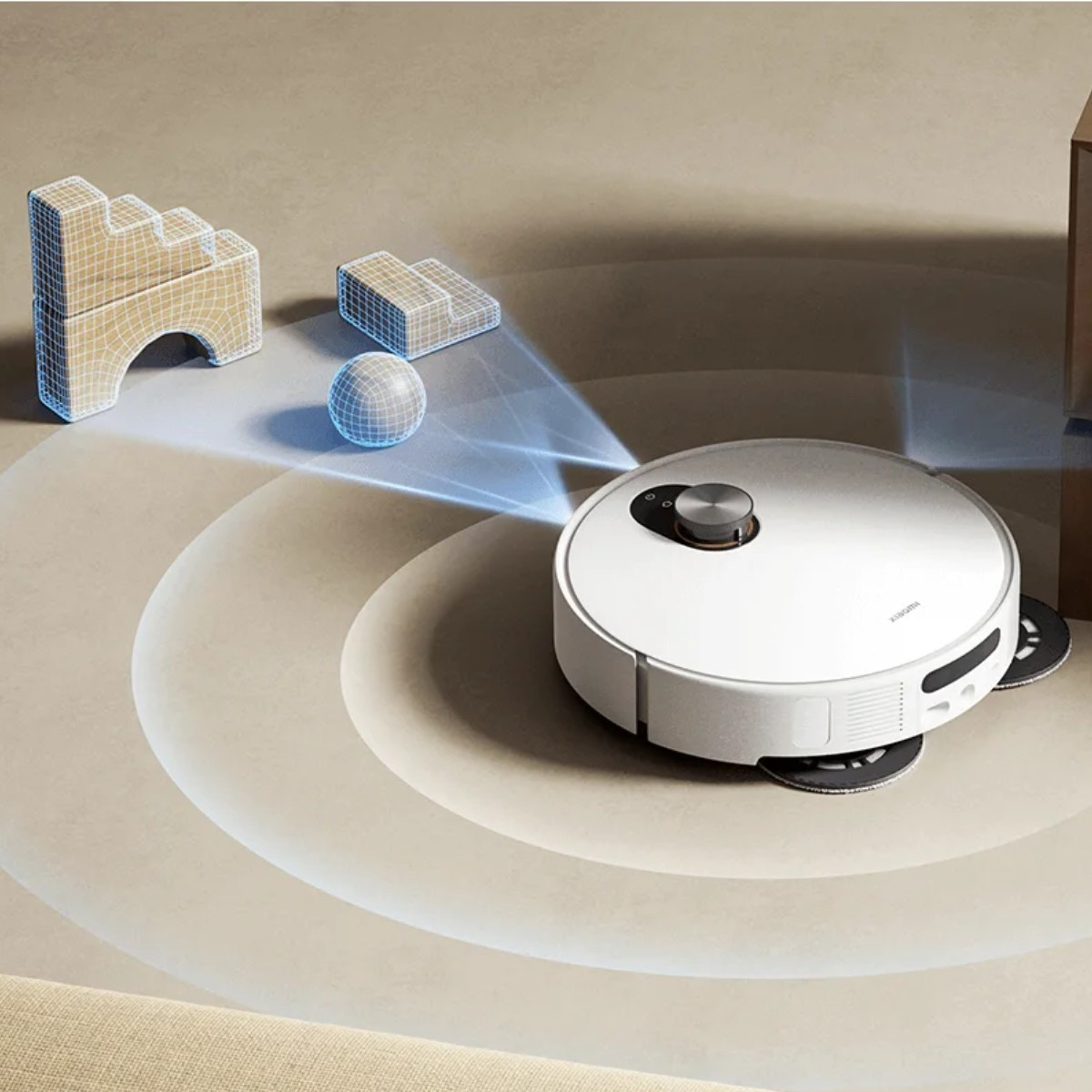 Biały robot odkurzający na beżowej podłodze. Wyświetlane są wirtualne obiekty. Po prawej stronie znajdują się drewniane meble.
