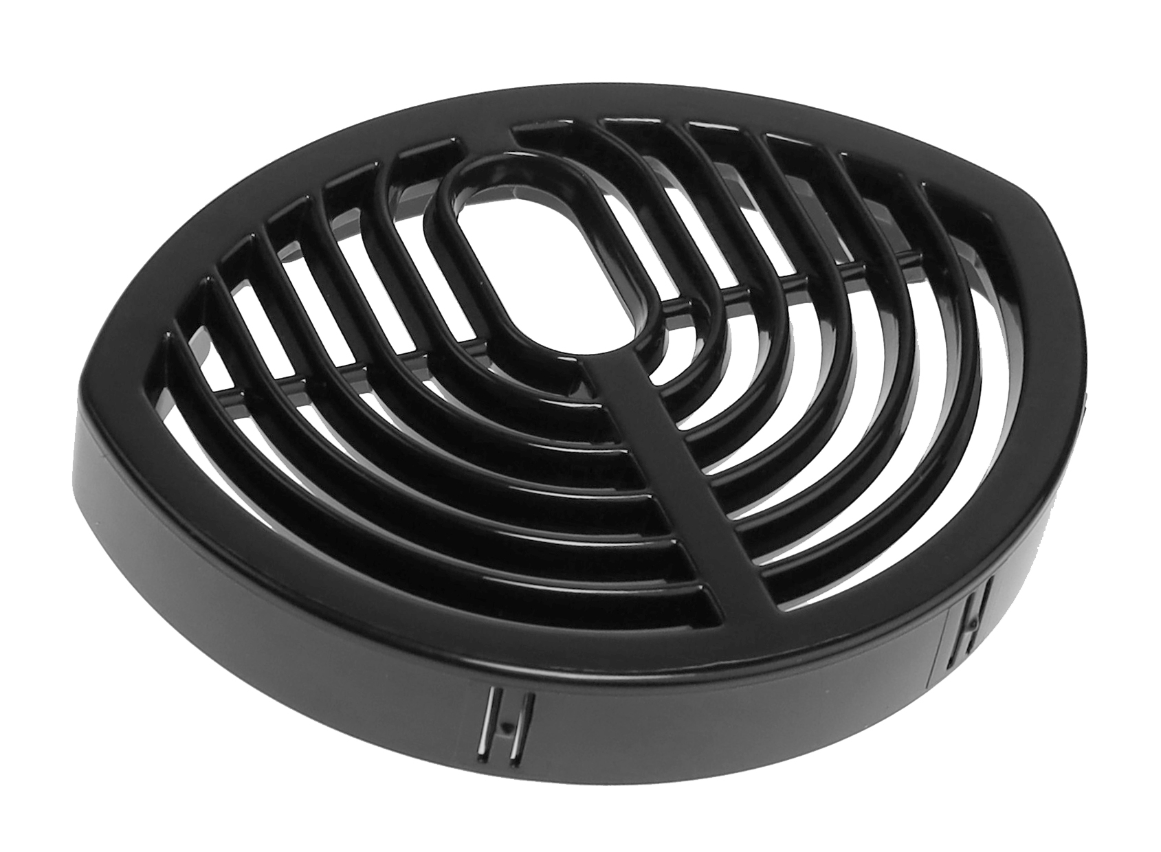 Schwarzer Kunststoffgrill mit ovaler Form und einer Reihe gebogener Stäbe. Weißer Hintergrund.