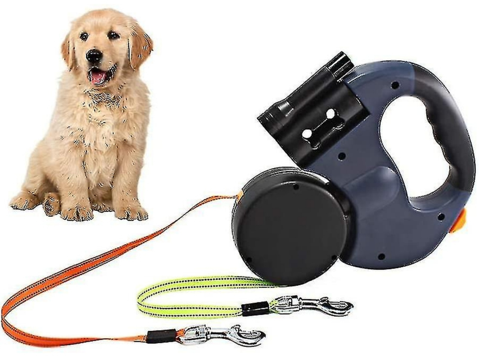 Ein goldener Retriever-Welpe sitzt neben einer Hundeleine mit einem schwarzen und blauen, einziehbaren Griff, orangefarbenem und grünem Band.