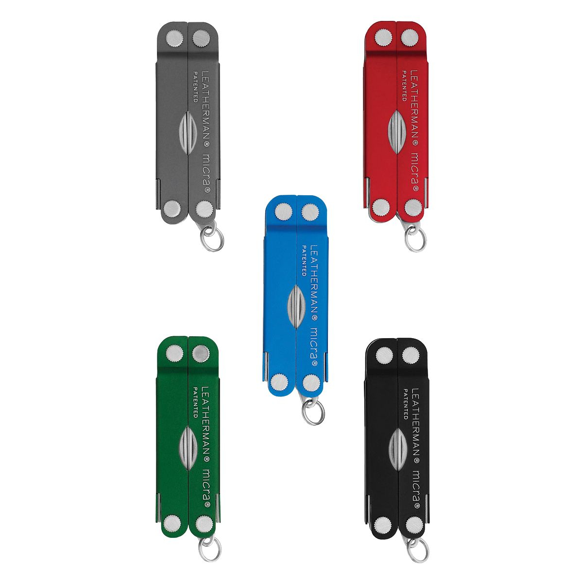Cinque multiutensili Leatherman Micra in diversi colori: grigio, rosso, blu, verde e nero. Ognuno ha un portachiavi.