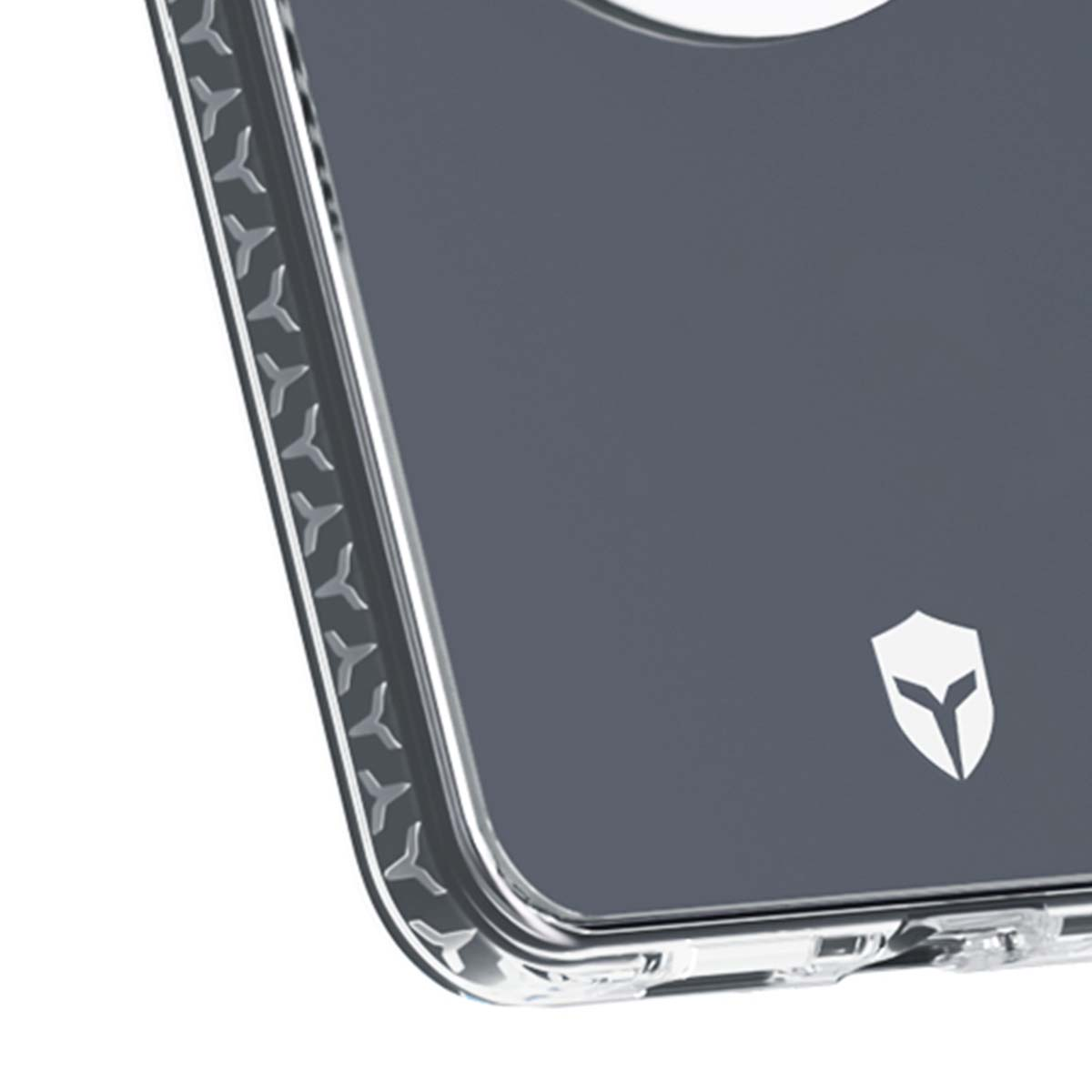 Una custodia trasparente per telefono con retro grigio e logo bianco. La custodia ha un bordo decorativo argentato.
