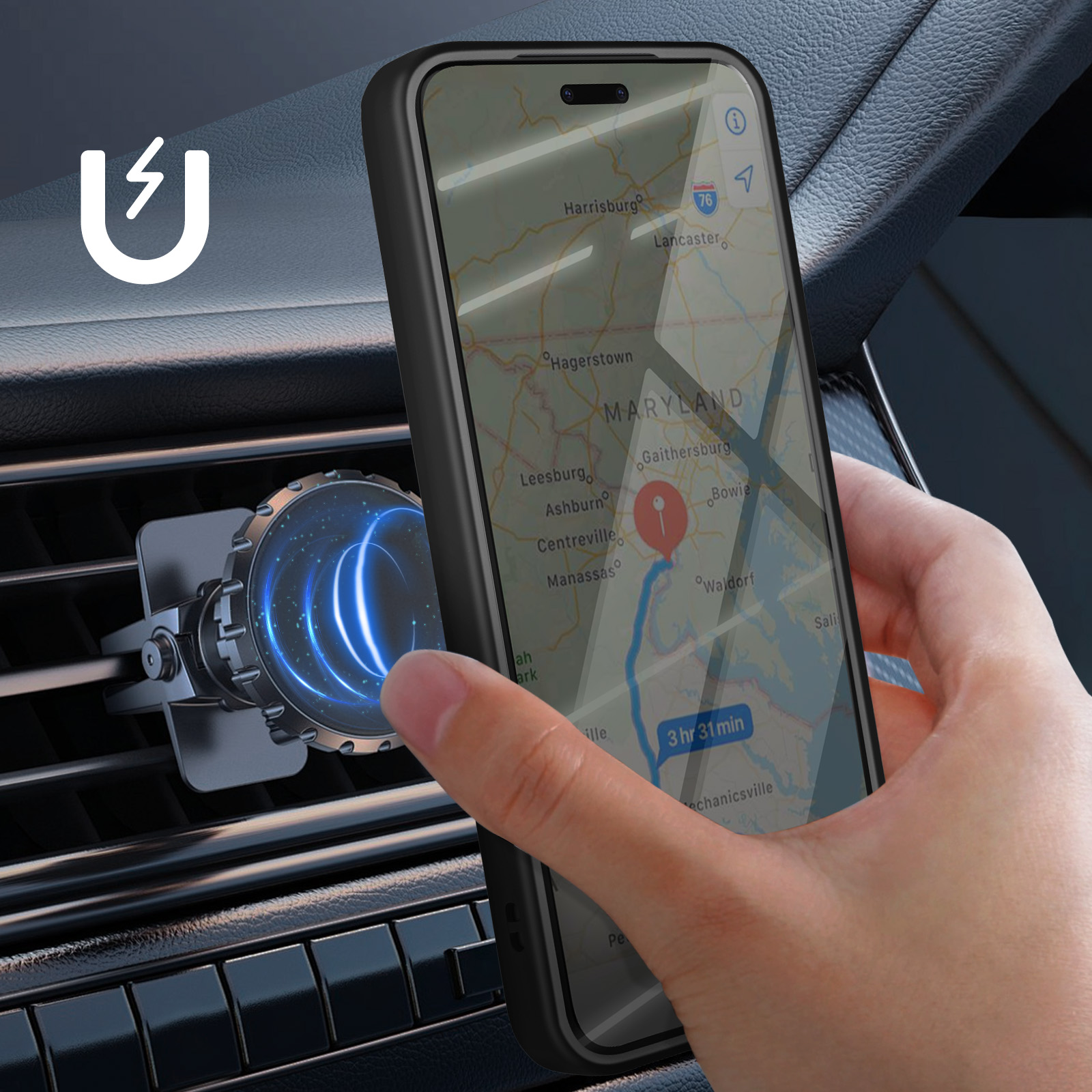 Mano che tiene un telefono con una mappa, montato su una bocchetta dell'auto. Un simbolo di ricarica magnetica sullo sfondo.