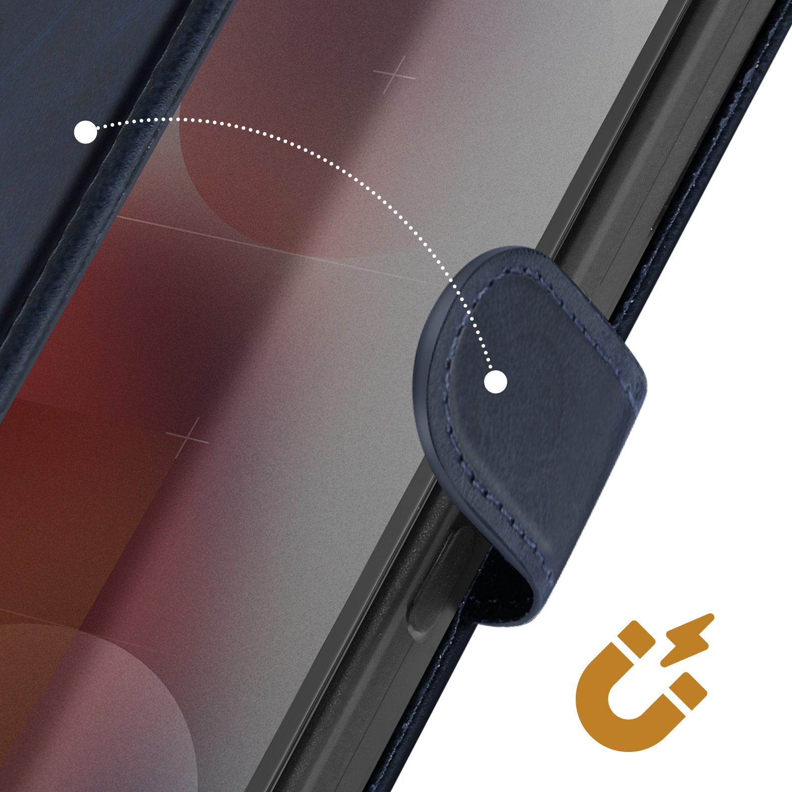 Un primo piano di una custodia per telefono blu scuro con chiusura magnetica. Lo sfondo ha una sfumatura rossa e grigia.