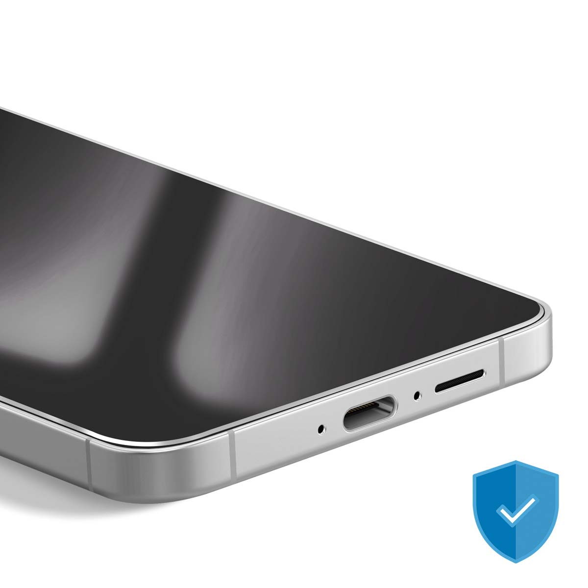 Primo piano di uno smartphone argento con schermo nero. Un'icona a scudo blu con un segno di spunta nell'angolo.