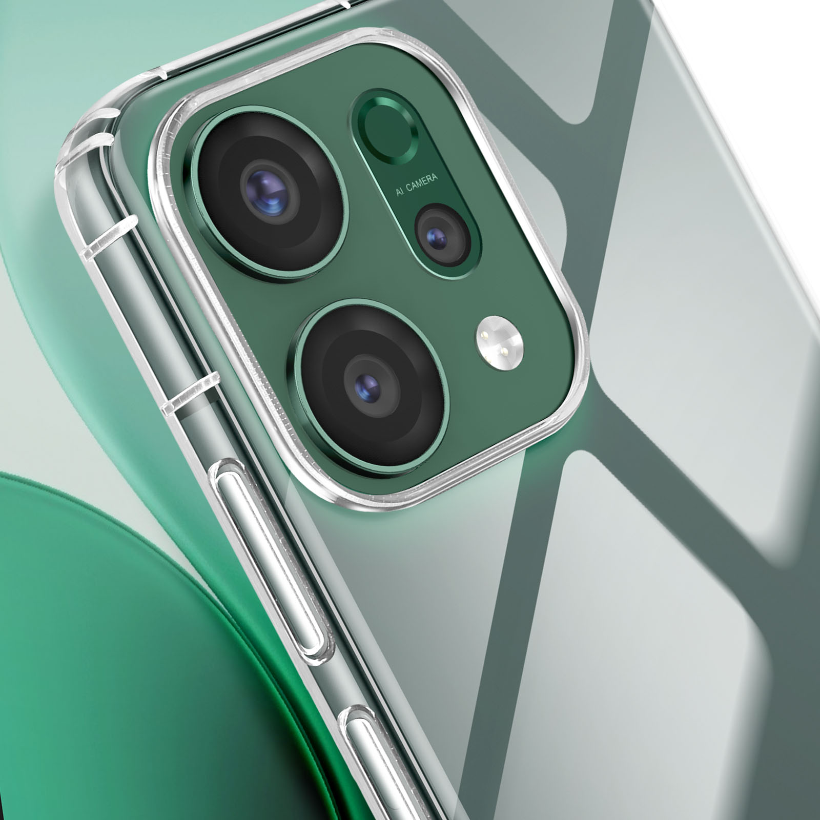 Primo piano del modulo fotocamera di un telefono coperto da una custodia trasparente. Il modulo è verde con tre lenti e un flash.