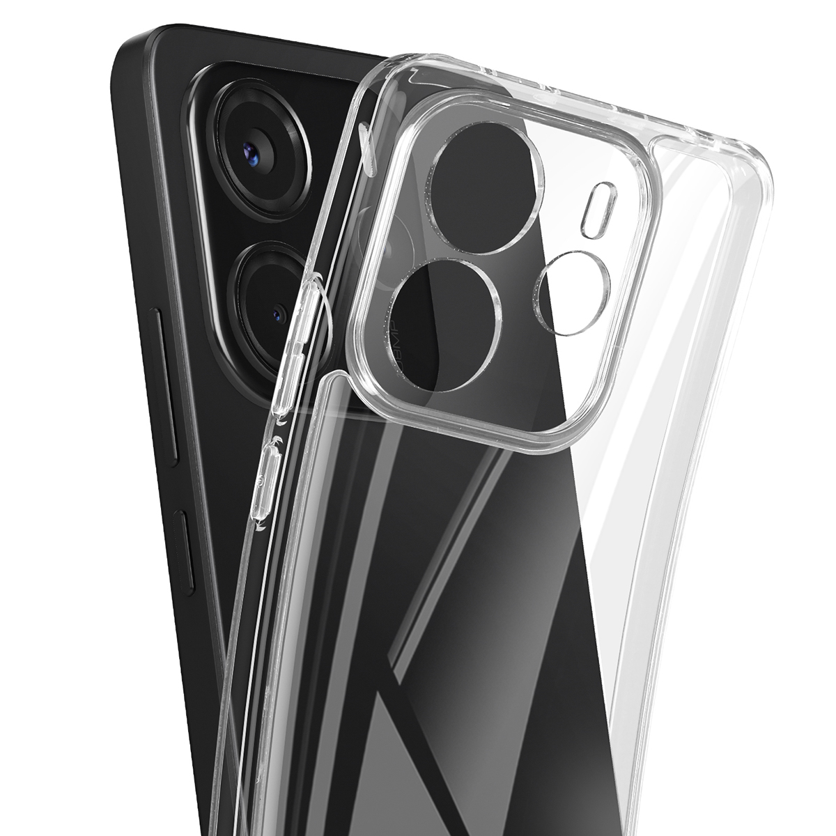Een doorzichtige telefoonhoes wordt over een zwarte telefoon geplaatst. De telefoon heeft drie cameralenzen. De hoes heeft uitsparingen voor de lenzen.