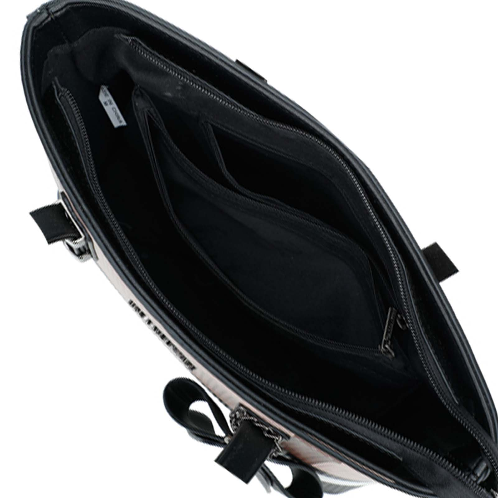 Bolso tote negro abierto. Compartimentos interiores visibles, cremalleras y forro de tela. El exterior tiene un estampado de cuadros y asas negras.