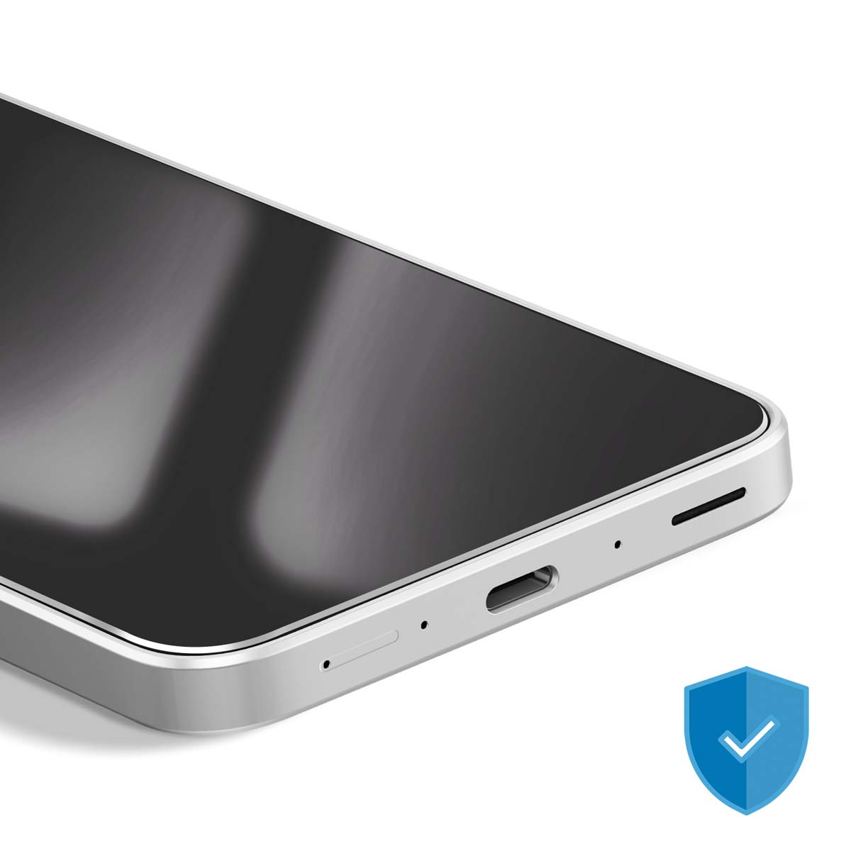 Primo piano di uno smartphone argentato con schermo nero. Uno scudo blu con un segno di spunta è in basso a destra.