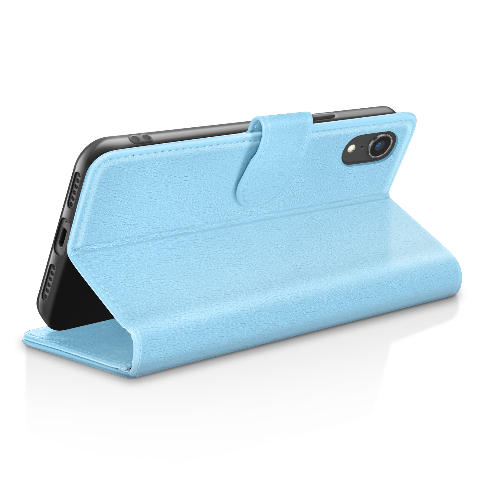 Een lichtblauwe telefoonhoes, open, met een zwarte telefoon. De hoes ligt op een wit oppervlak.