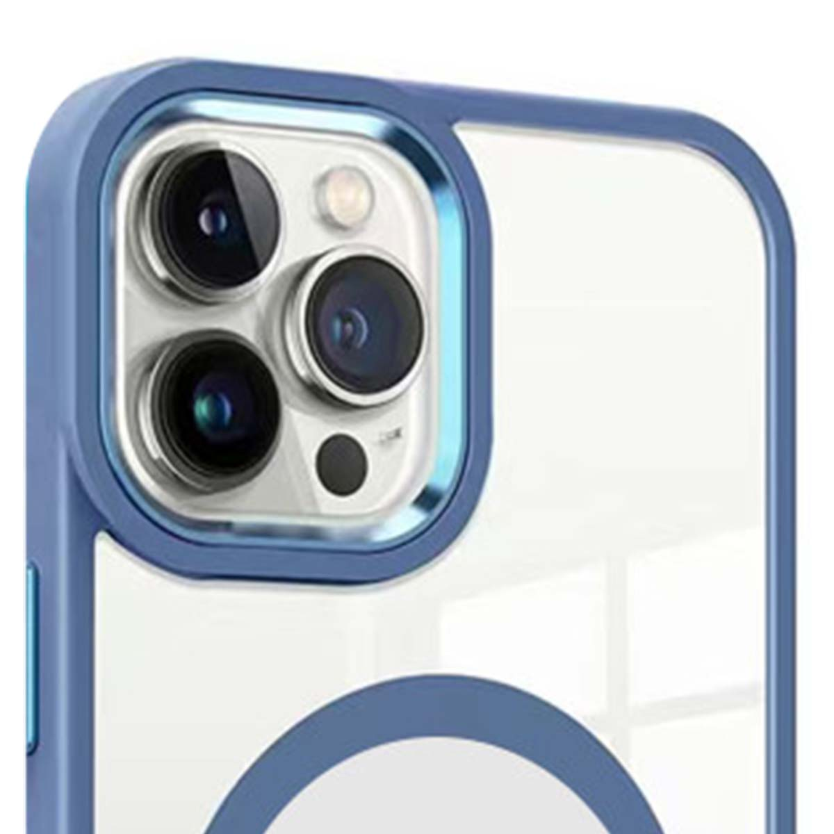 Primo piano di una custodia per telefono. La custodia è blu e trasparente, che mostra le lenti della fotocamera del telefono e un cerchio bianco.