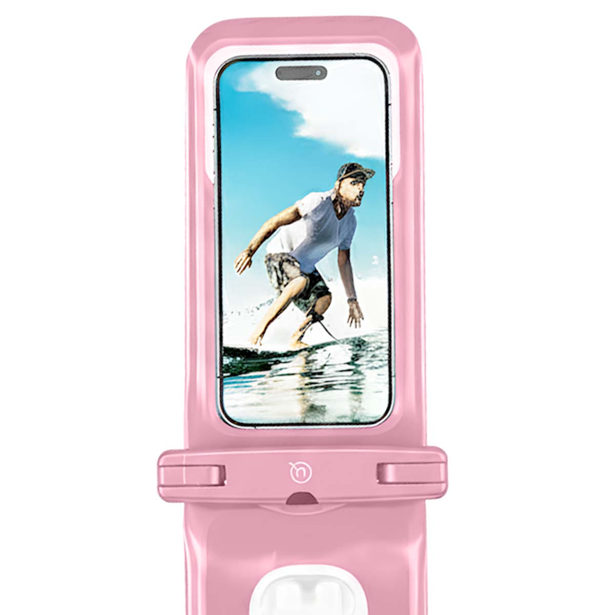 Custodia per telefono rosa impermeabile. Il telefono mostra un surfista su un'onda. Lo sfondo ha cielo blu e acqua. La custodia ha un supporto.