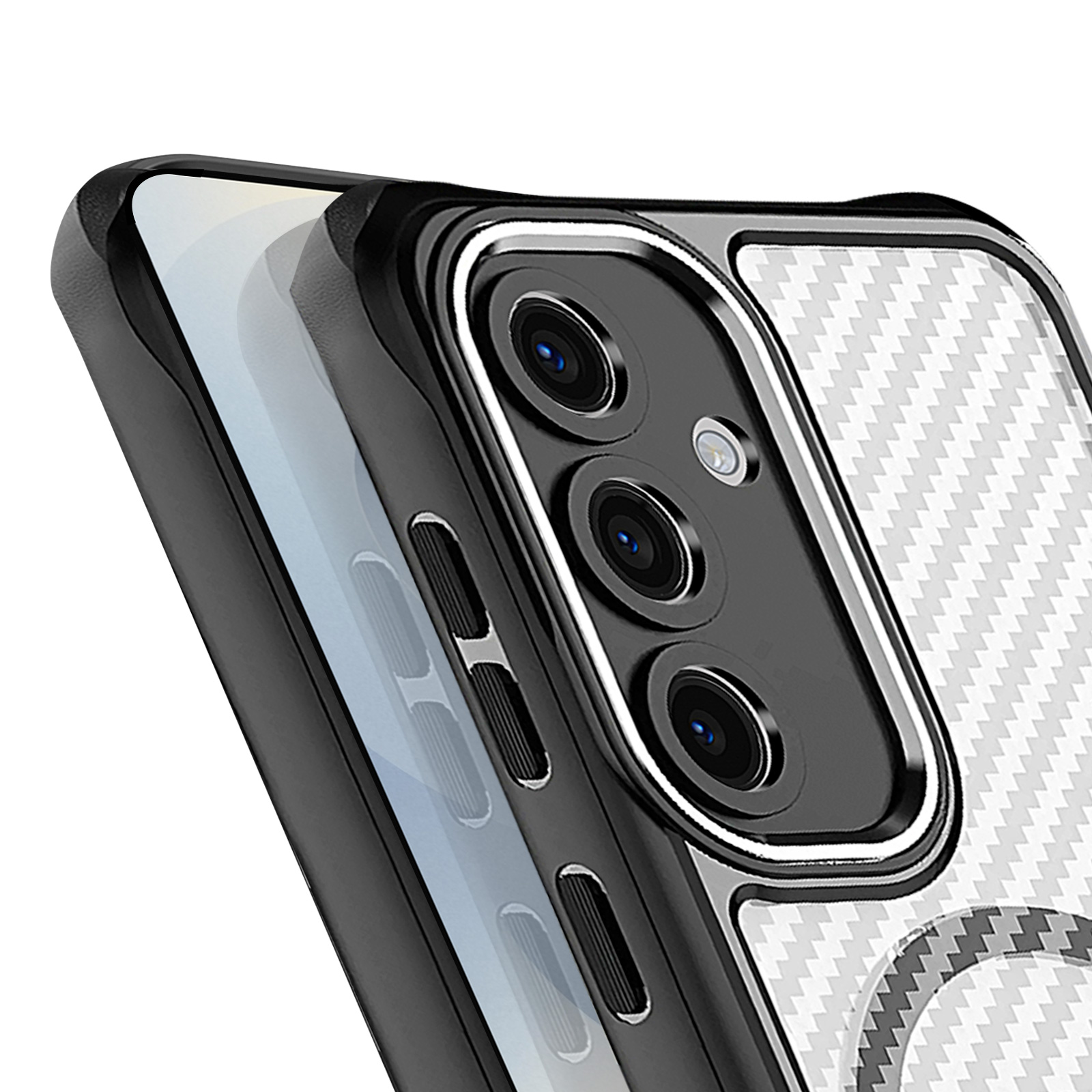 Primo piano di una custodia per telefono. La custodia ha un motivo in fibra di carbonio e un modulo fotocamera con tre obiettivi.