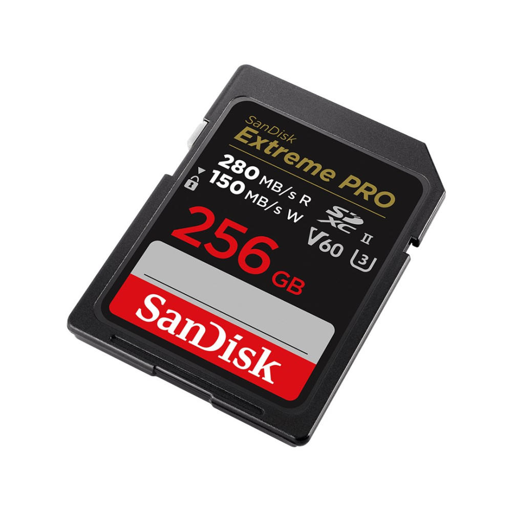 Karta SD SanDisk Extreme PRO 256GB. Czarna z czerwonym i białym tekstem, pokazującym szczegóły prędkości i pojemności.