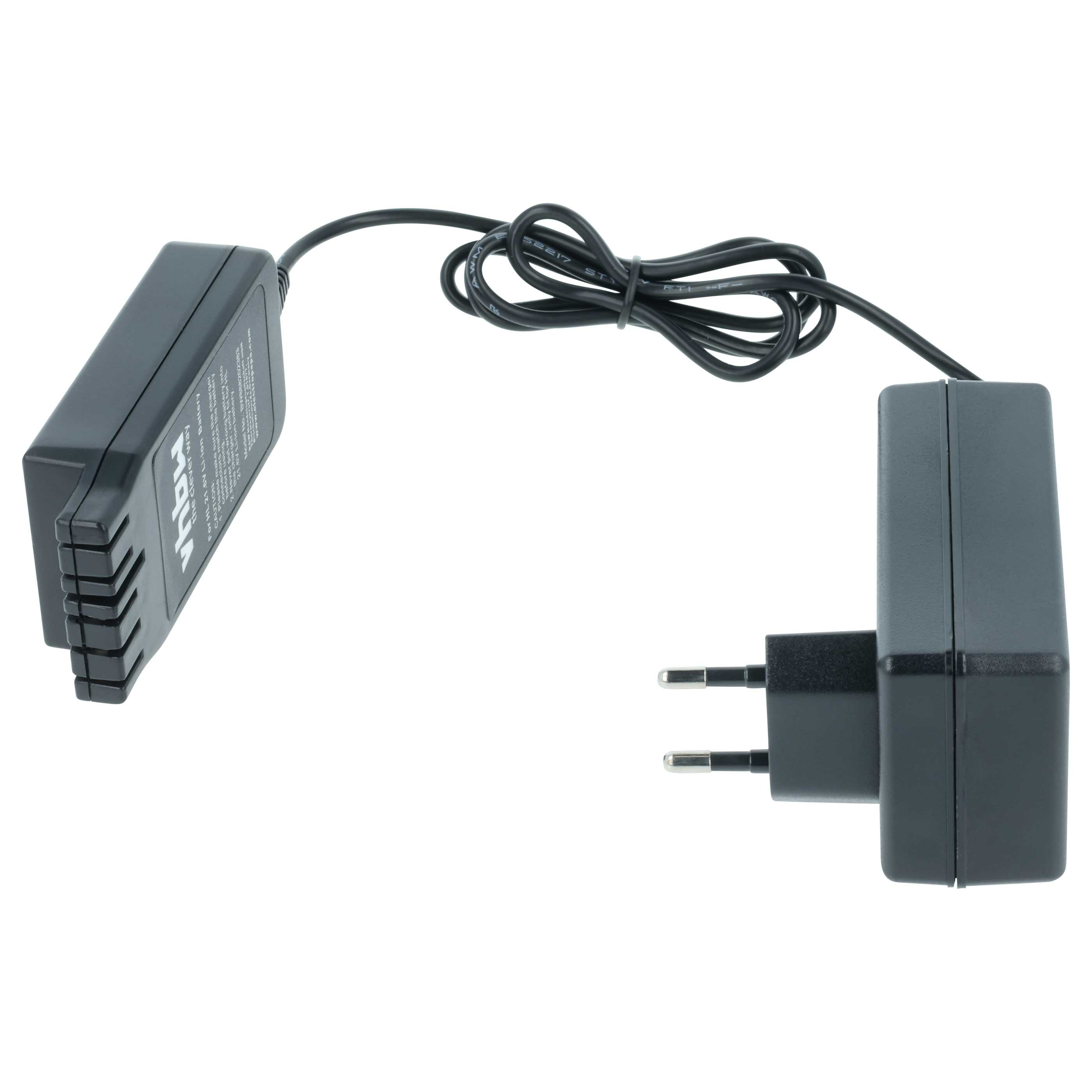 Ein schwarzes Ladegerät mit Netzstecker. Ein schwarzes Kabel verbindet die beiden Teile auf weißem Hintergrund.