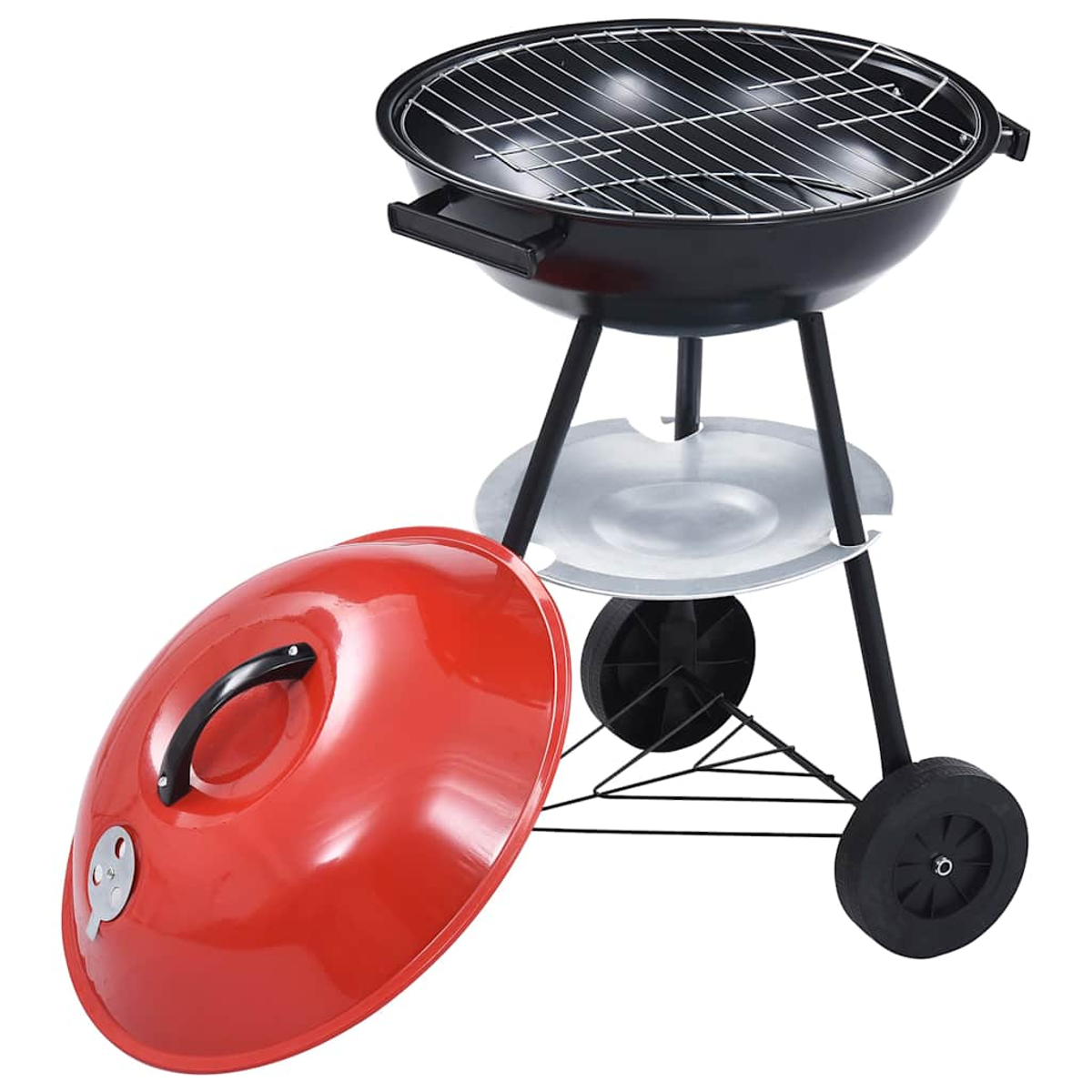 Un barbecue nero e argento con coperchio rosso su sfondo bianco. Ha ruote e una griglia metallica.