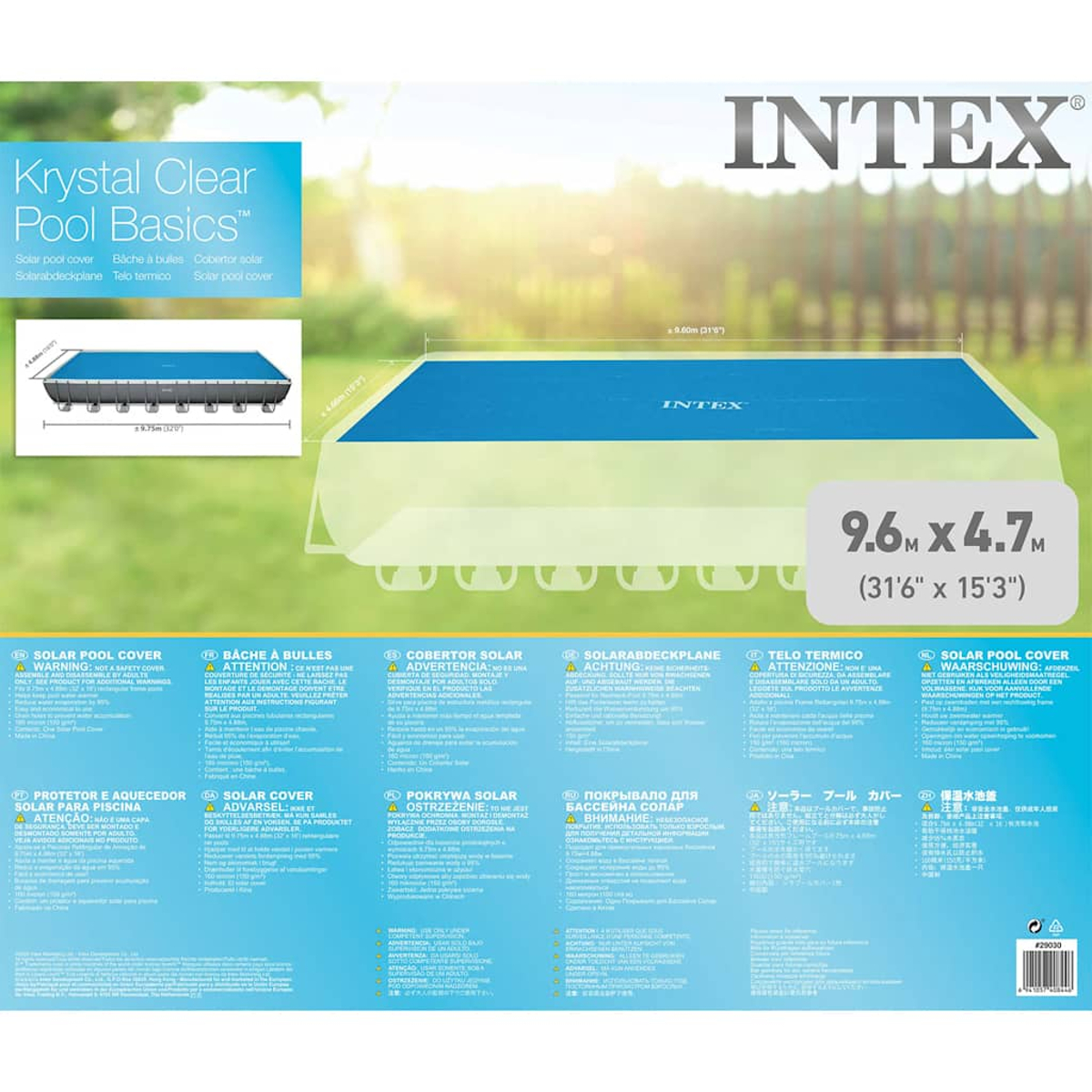 Eine blaue Intex-Poolabdeckung mit den Maßen 9,6 x 4,7 m, Produktdetails und Sicherheitshinweise sichtbar.