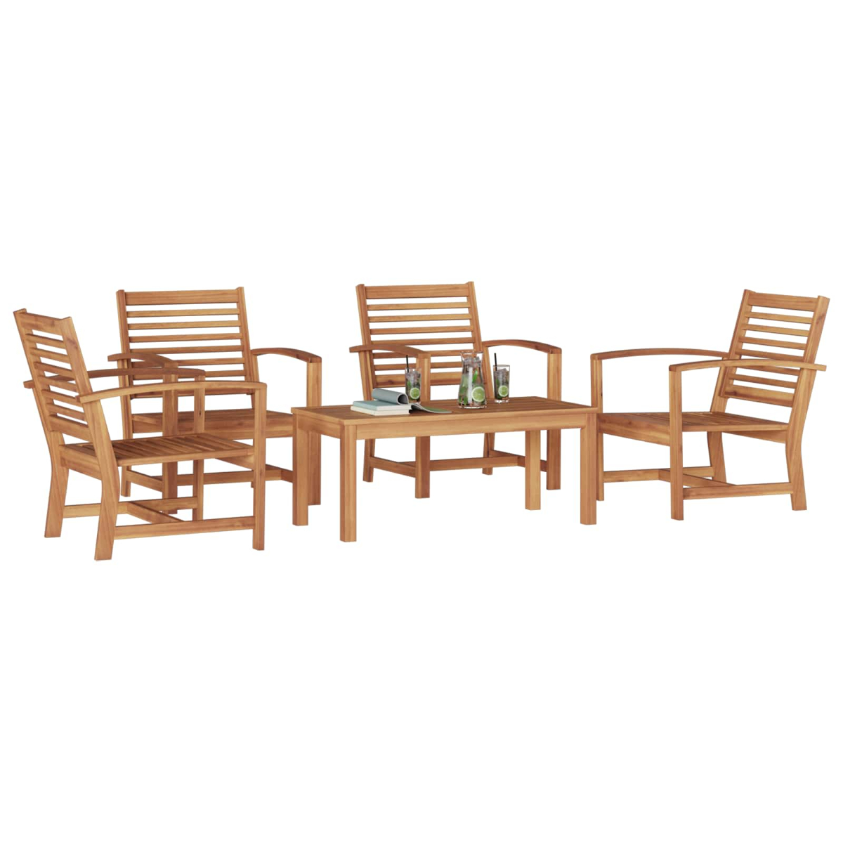 Gartenmöbel-Set aus Holz, bestehend aus vier Stühlen und einem Tisch. Getränke und ein Buch liegen auf dem Tisch.