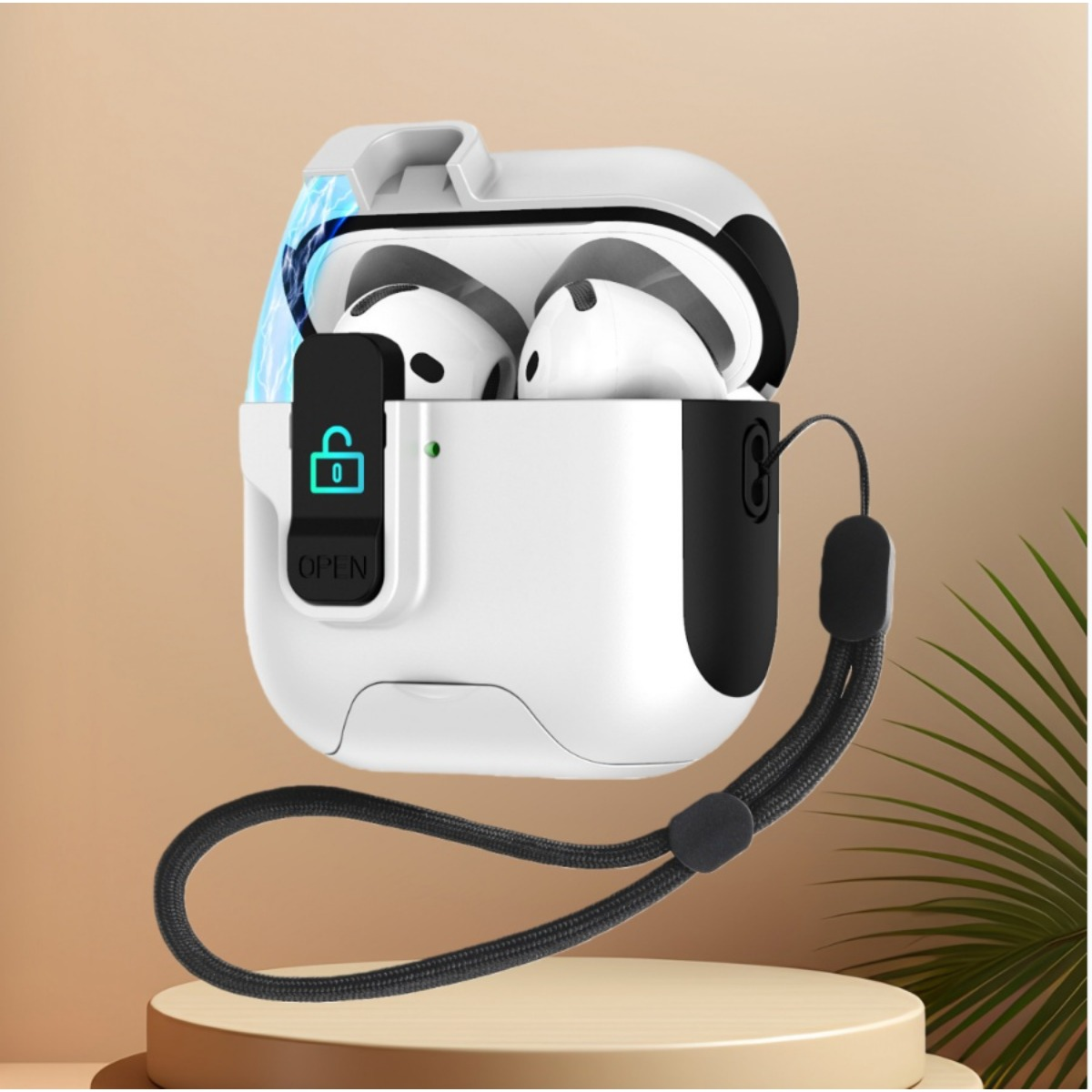 Funda de auriculares blanca y negra con auriculares dentro. Una correa negra está adjunta. La funda está sobre una plataforma beige, con fondo beige.