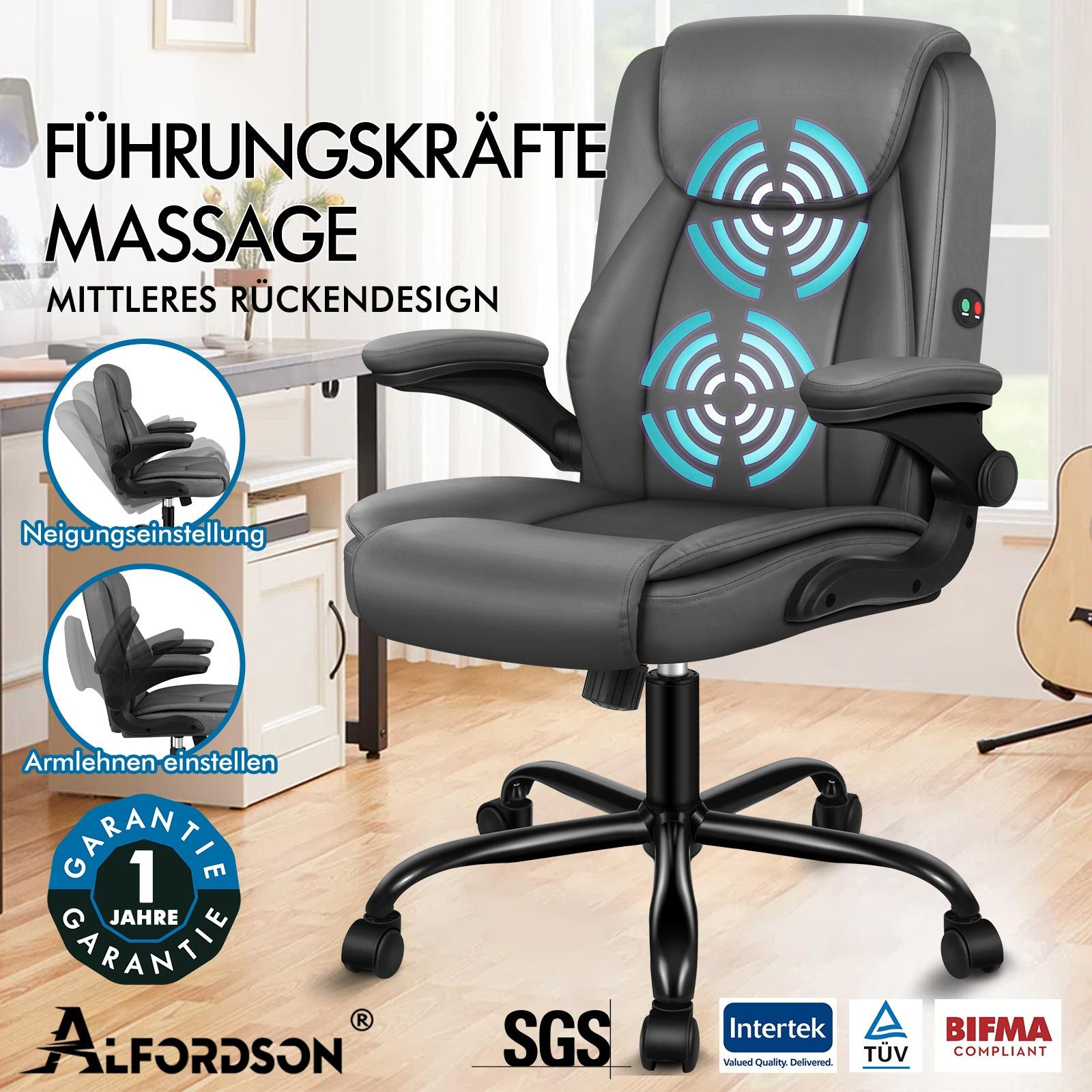 Ein grauer Bürostuhl mit Massagefunktion. Er hat Armlehnen und ein schwarzes Gestell, mit einer Gitarre im Hintergrund.