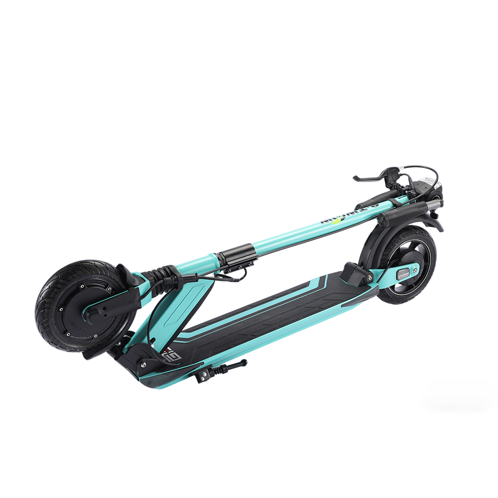 Turkusowa i czarna hulajnoga elektryczna na białym tle. Jest częściowo złożona, widoczne czarne koło.