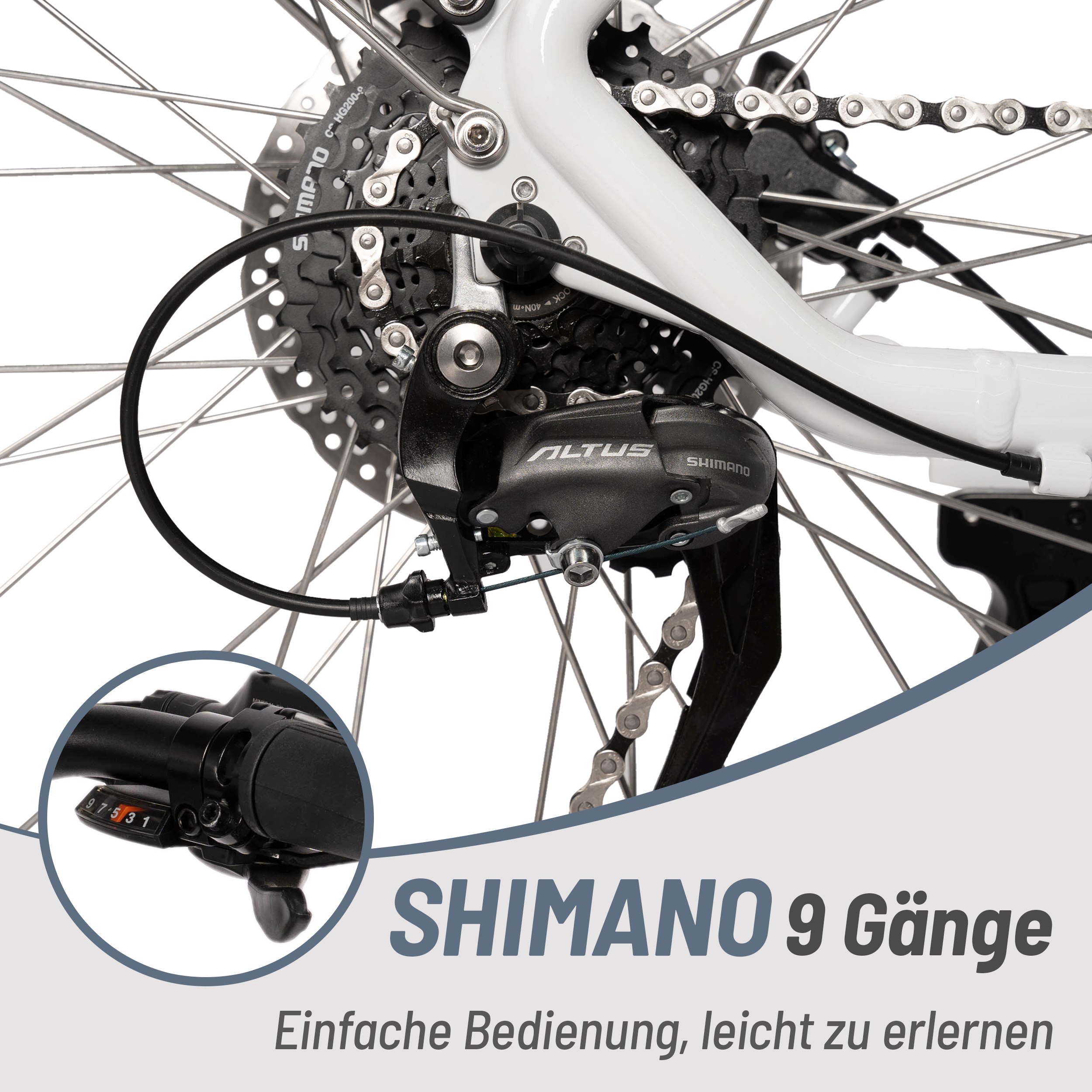 Nahaufnahme des Hinterrads eines Fahrrads, des Gangsystems und der Shimano ALTUS-Komponenten. Der Gangwahlschalter zeigt die Zahl 3.