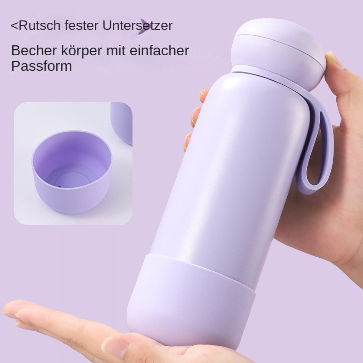 Eine Hand hält eine lavendelfarbene Wasserflasche mit Henkel und einen Untersetzer. Text: rutschfester Untersetzer, Becherkörper mit einfacher Passform.