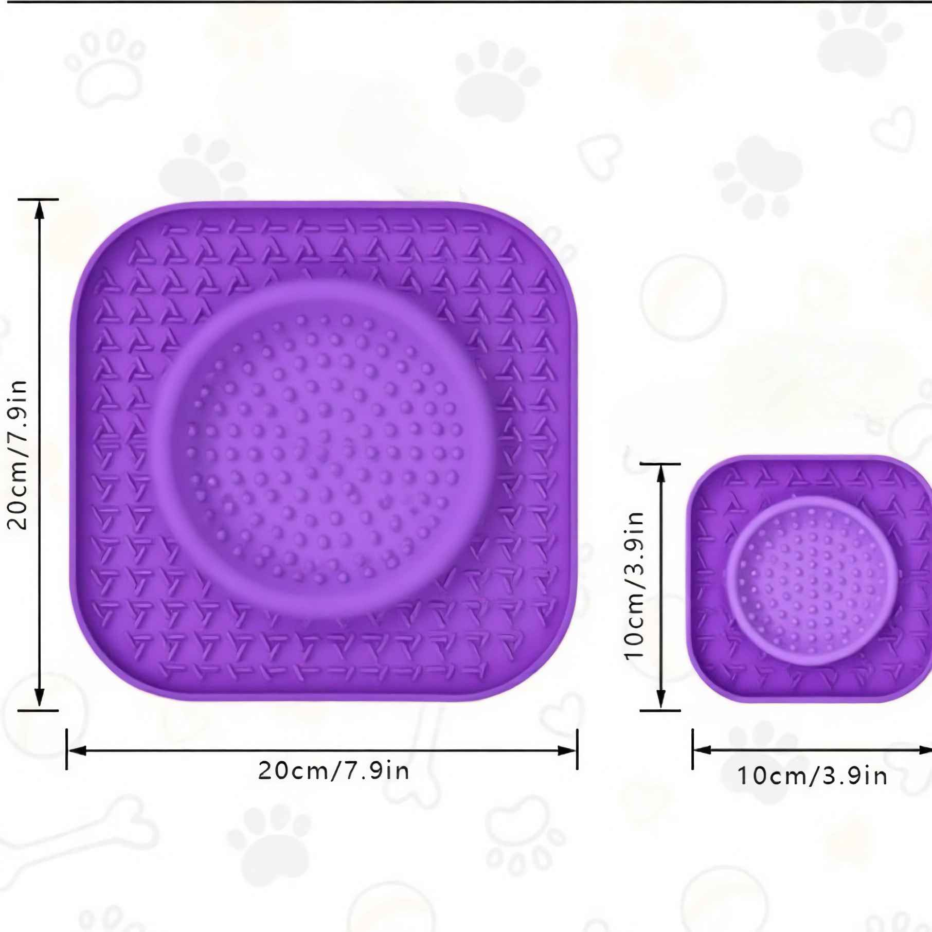 Zwei violette Silikon-Tierfuttermatten. Eine große 20 cm, eine kleine 10 cm, beide mit strukturierten Zentren und geometrischen Kanten.